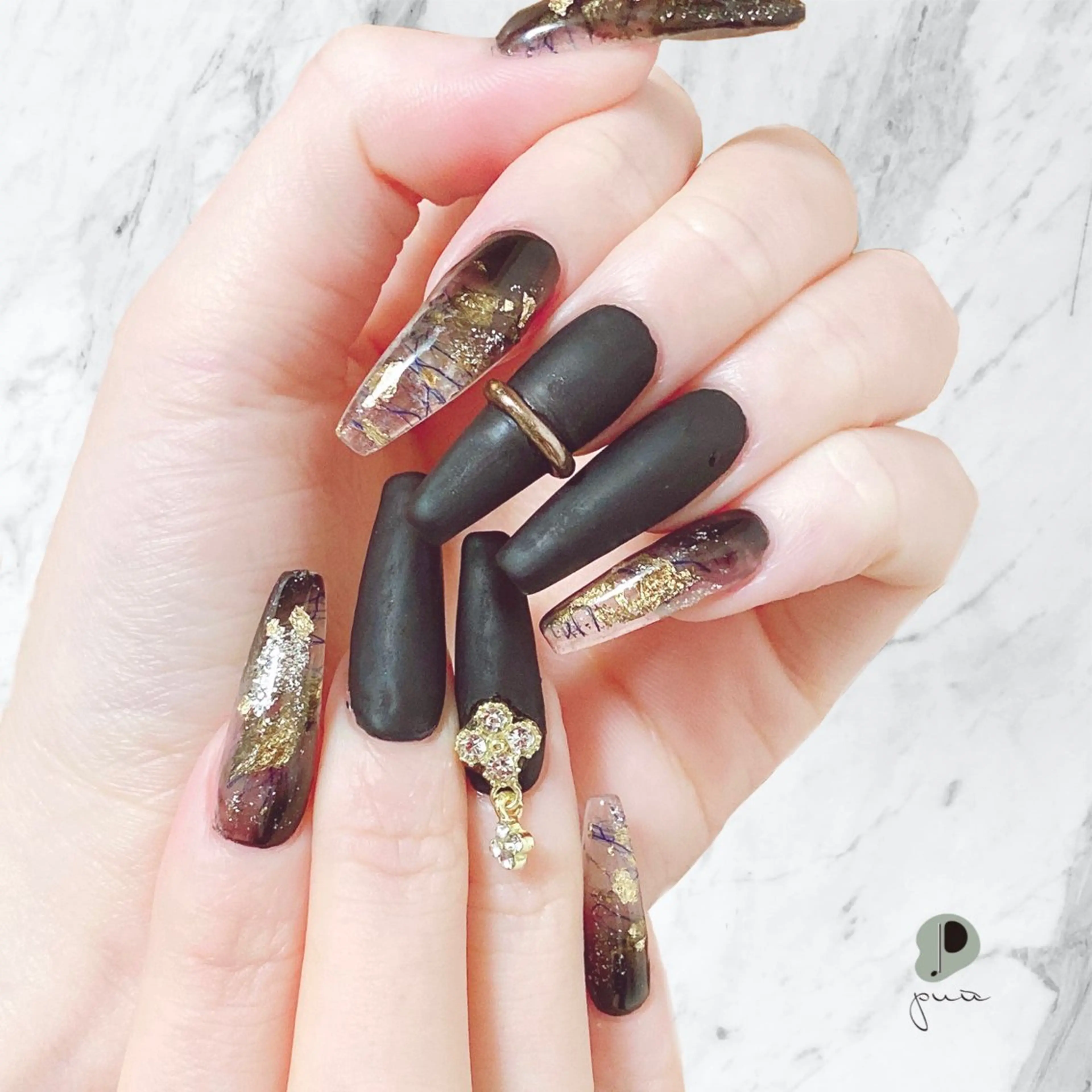 ネイル アートネイル ラメ(グリッター) ロングネイル ミラーネイル ワンカラーネイル ハンドネイル puu kyoto所属・Nail salon puu kyotoのネイルデザイン