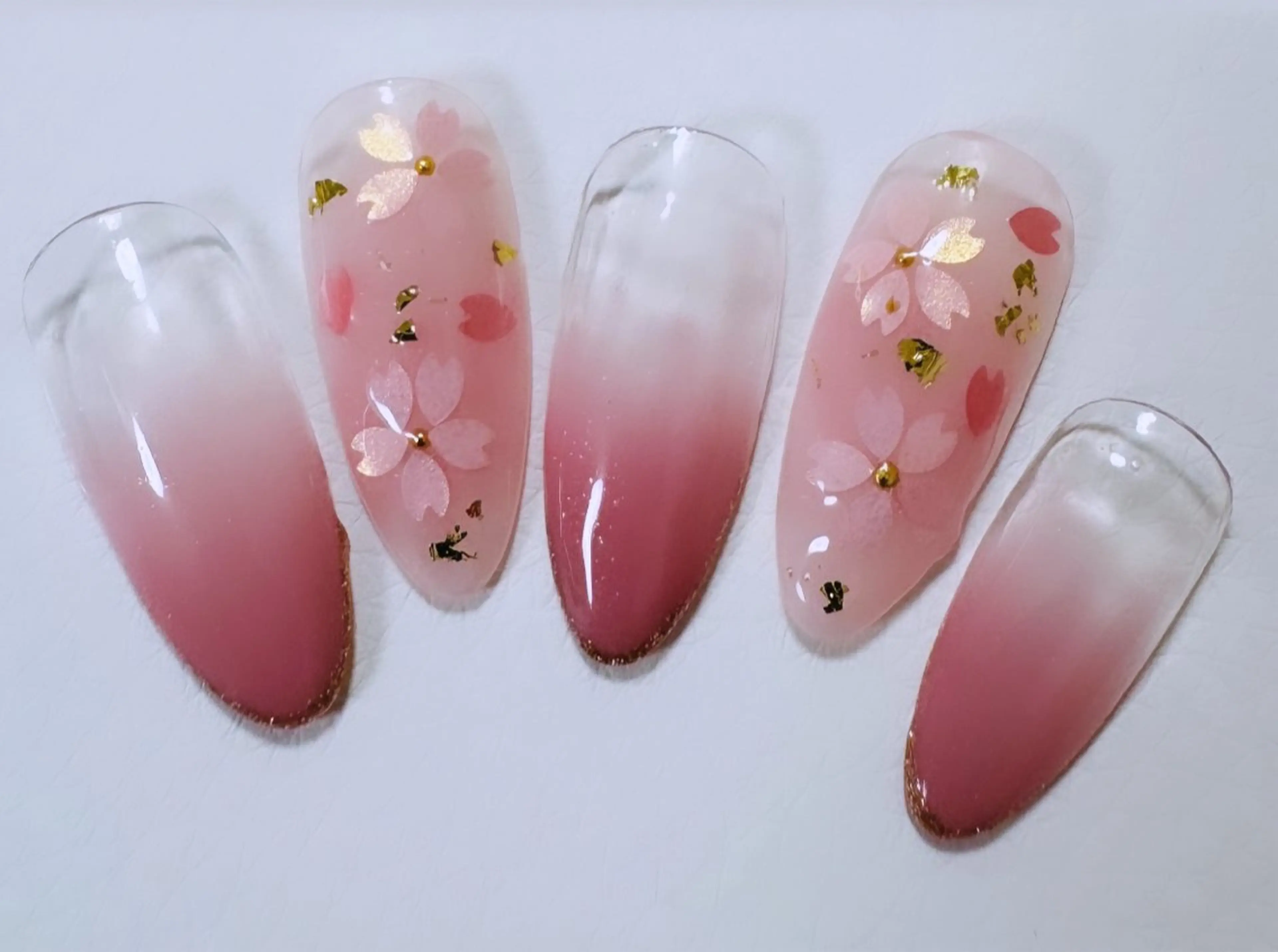 ネイル Moon's所属・Oko nail 💅✨のネイルデザイン