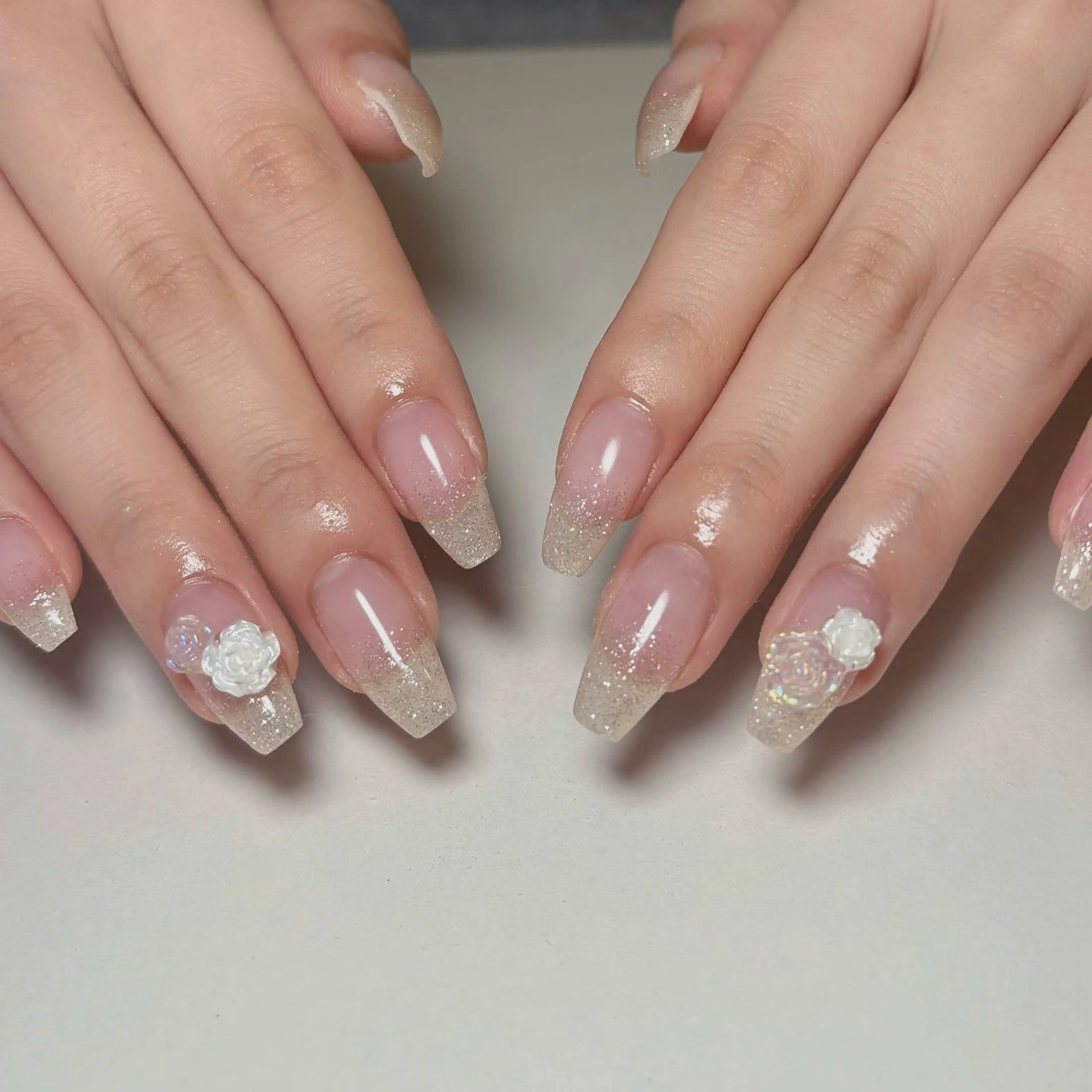 ネイル un.private nail salon所属・Ún.(ウヌ) りんのネイルデザイン