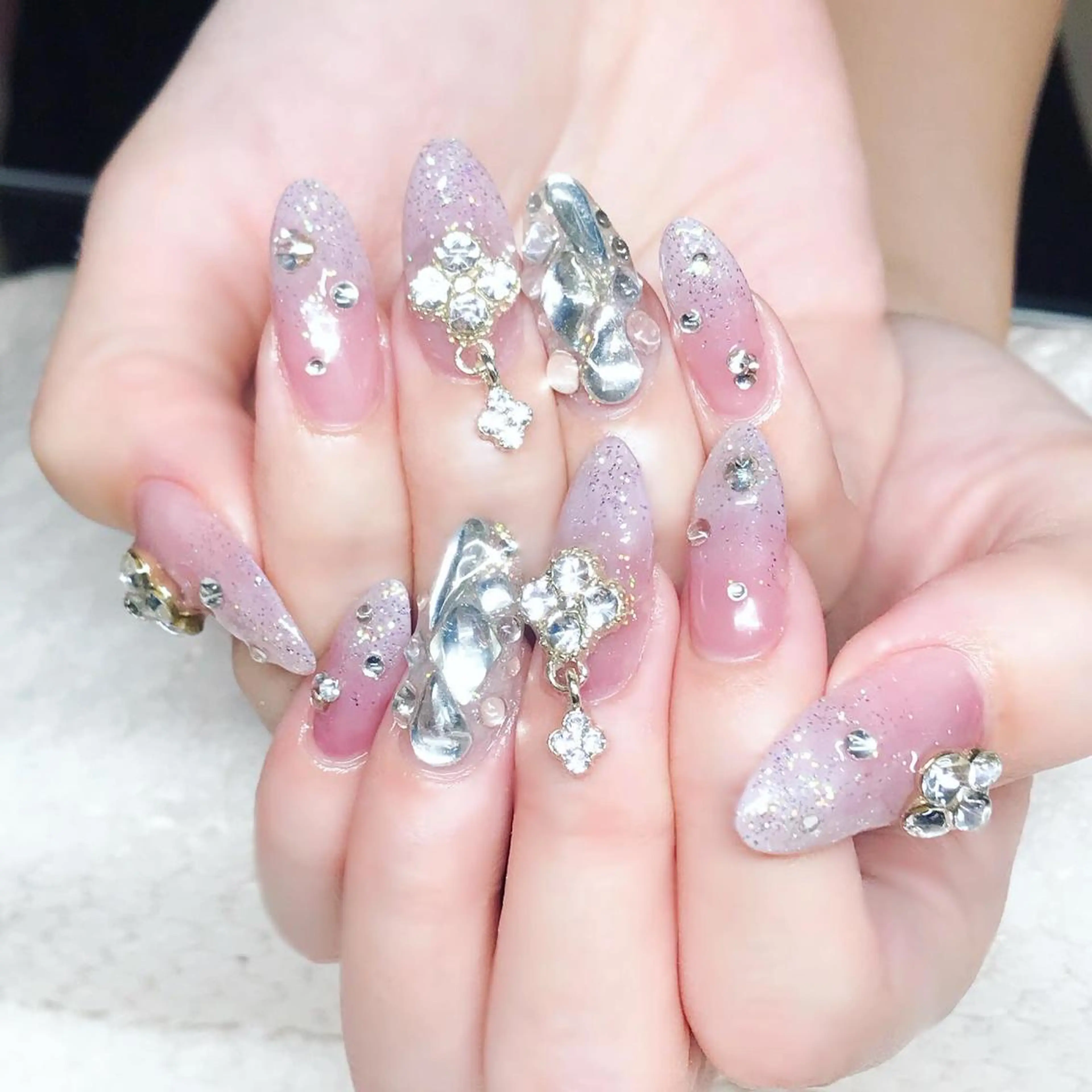 ネイル ジェルネイル キラキラネイル 韓国ネイル 夏ネイル Nyanco Nailのネイルデザイン