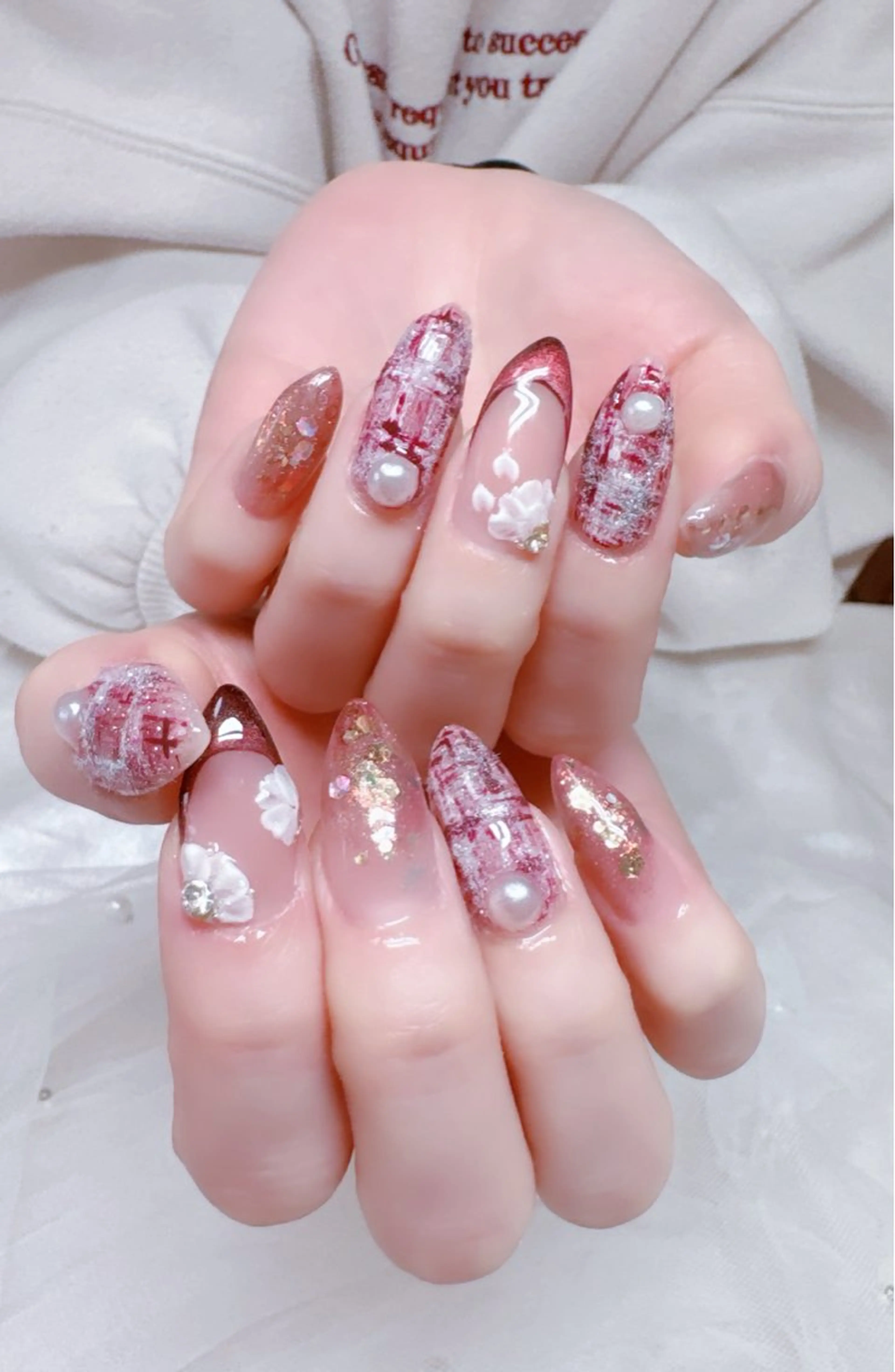 ネイル 高島 夏海のネイルデザイン