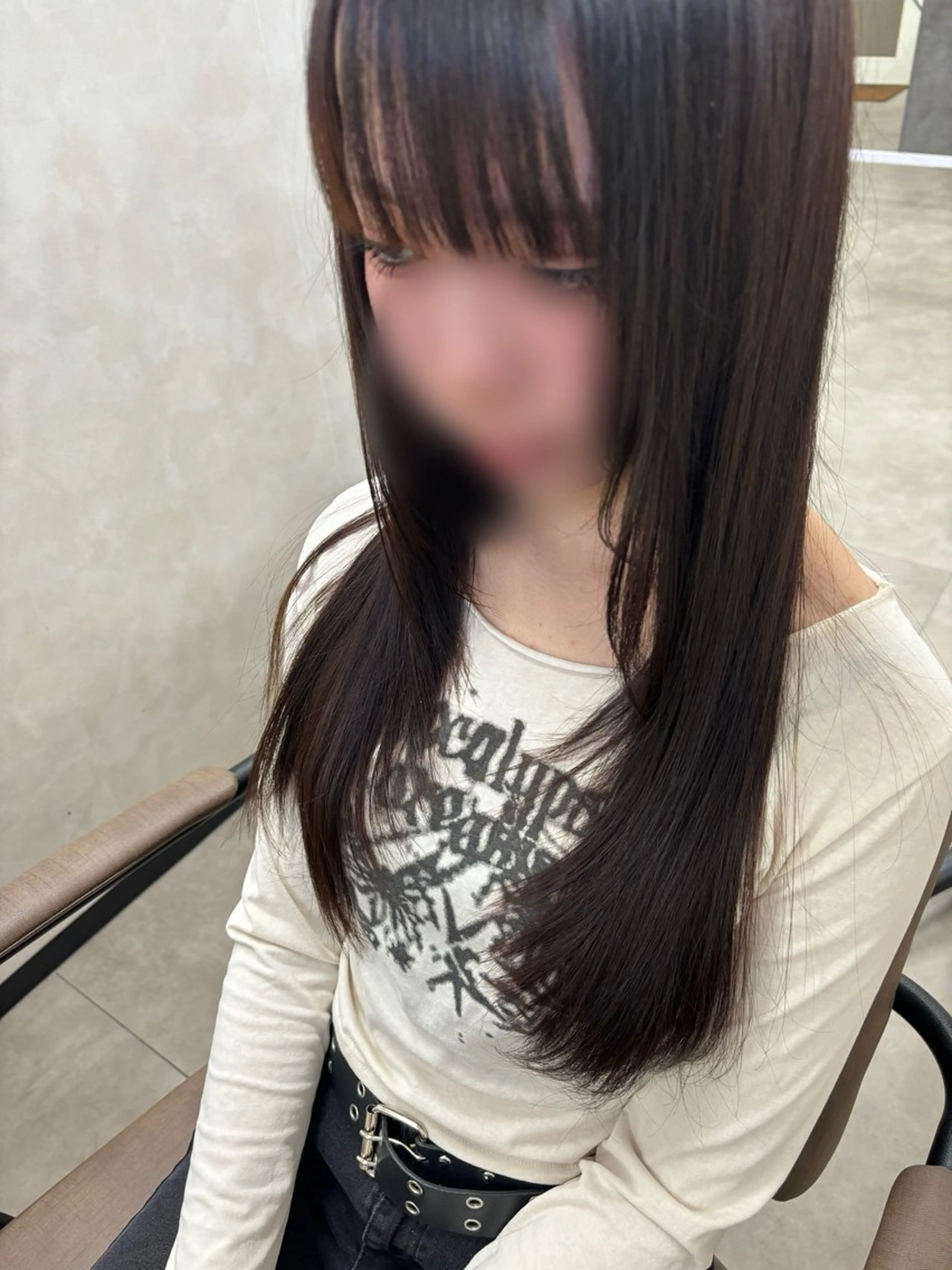 ロング 顔周りカット レイヤーカット ロング カット 竹内 滉太のヘアスタイル