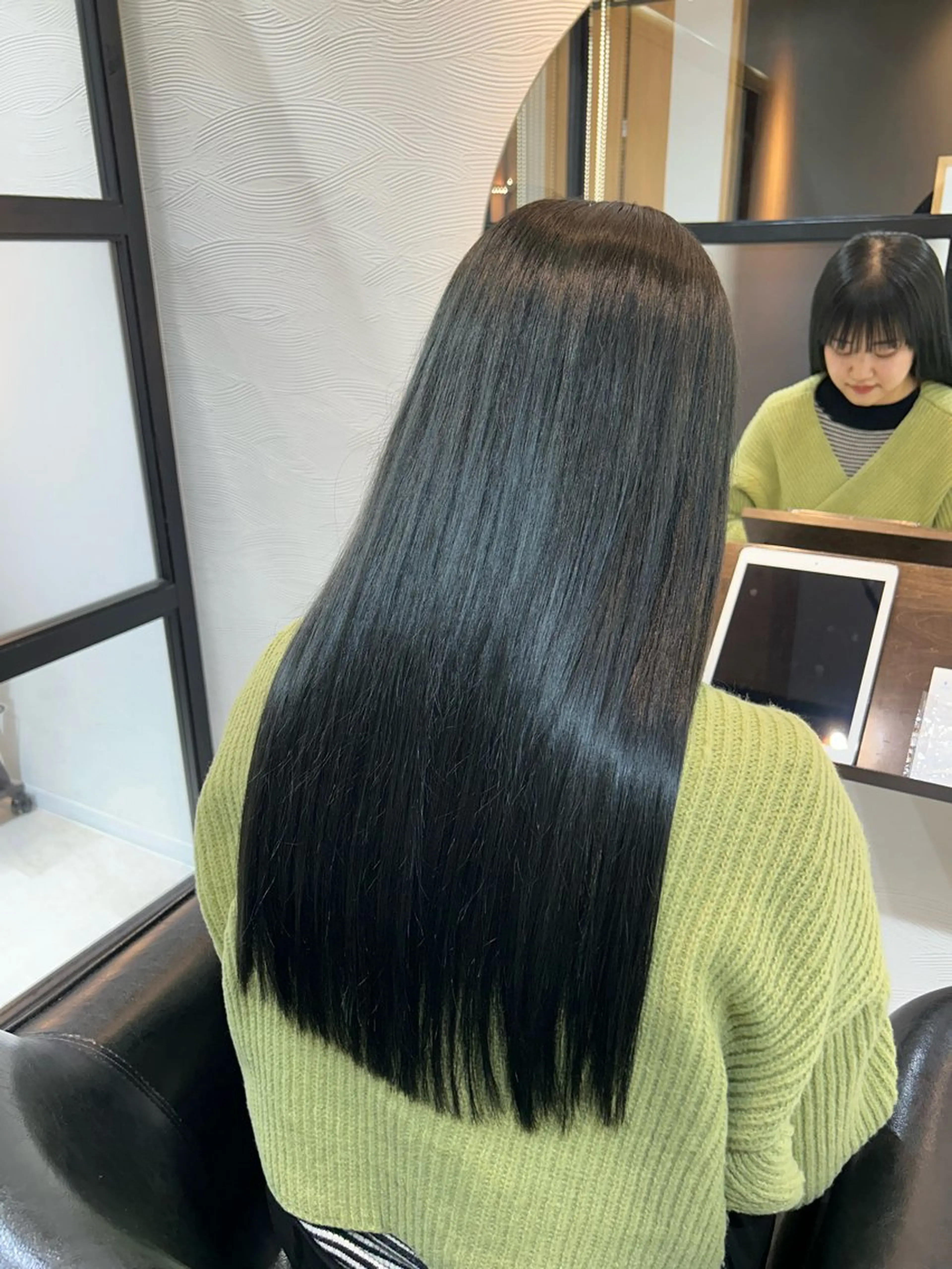 ロング カラー カット ヘアカラー トリートメント 🤍透明感/韓国風 🤍サクラギヒトミのヘアスタイル