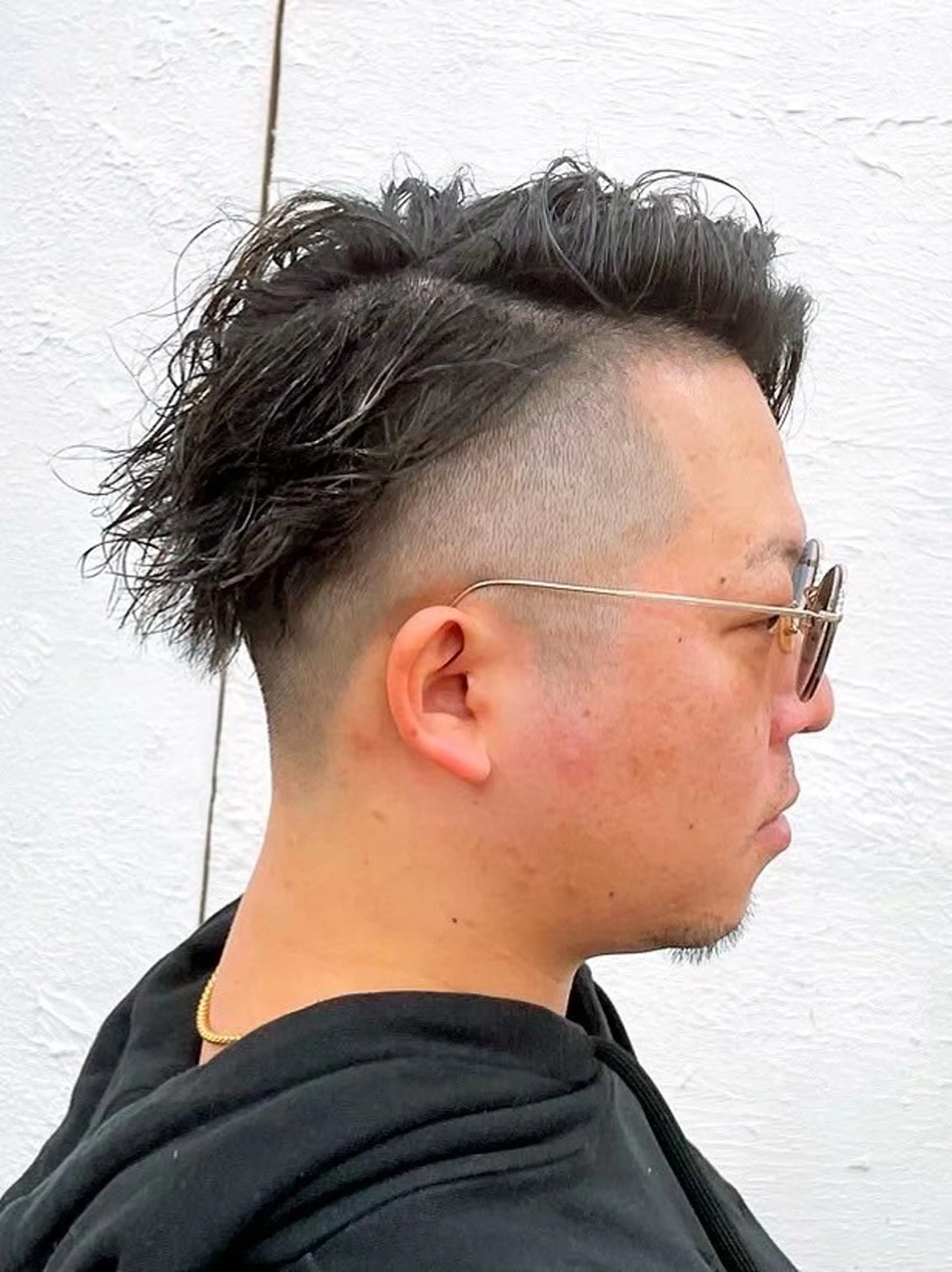 ショート パーマ メンズ 鈴木 裕貴のヘアスタイル