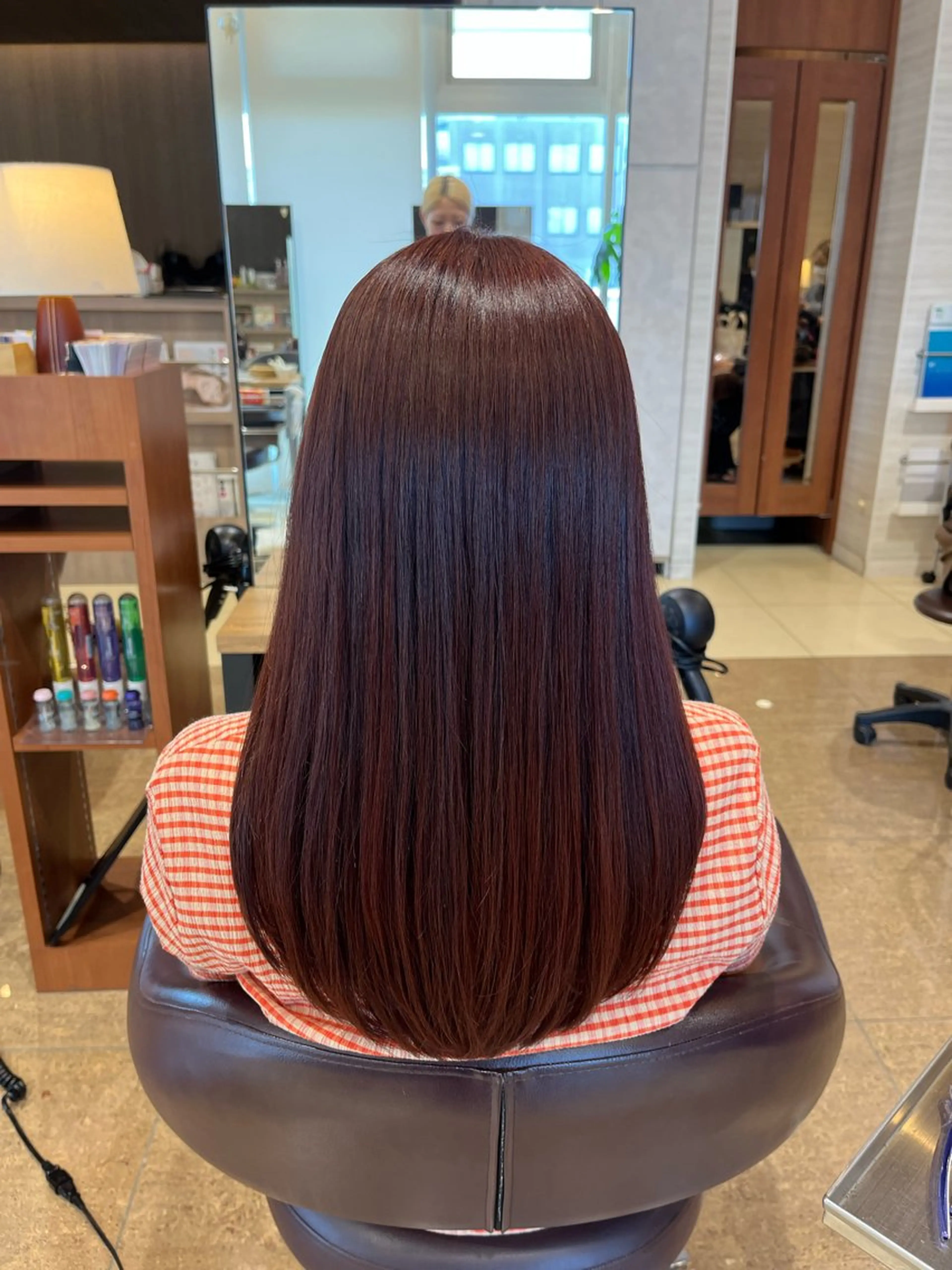 カラー ヘアカラー 佐藤 華音のヘアスタイル