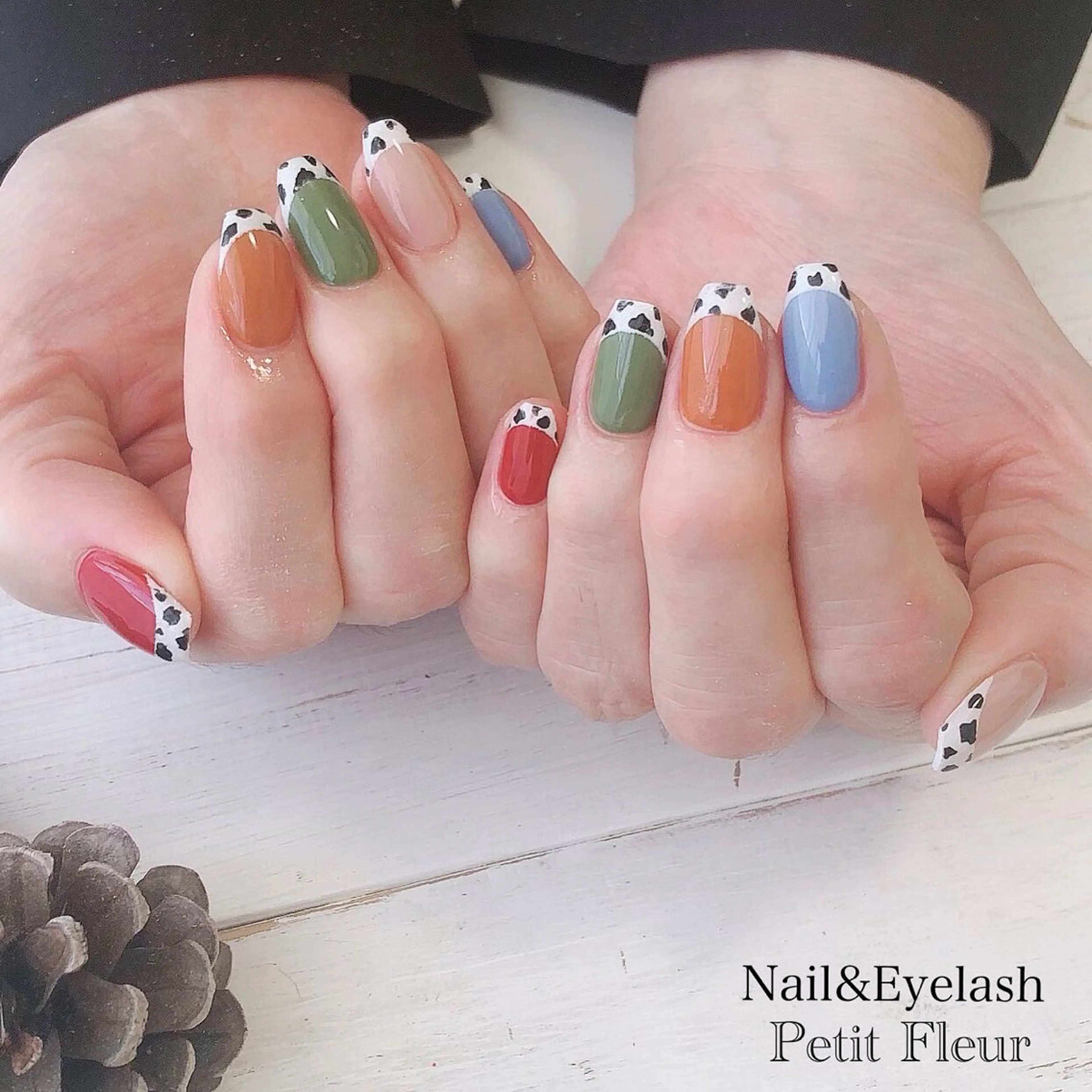ネイル Petit Fleur所属・青柳 亜梨奈のマツエク・マツパデザイン
