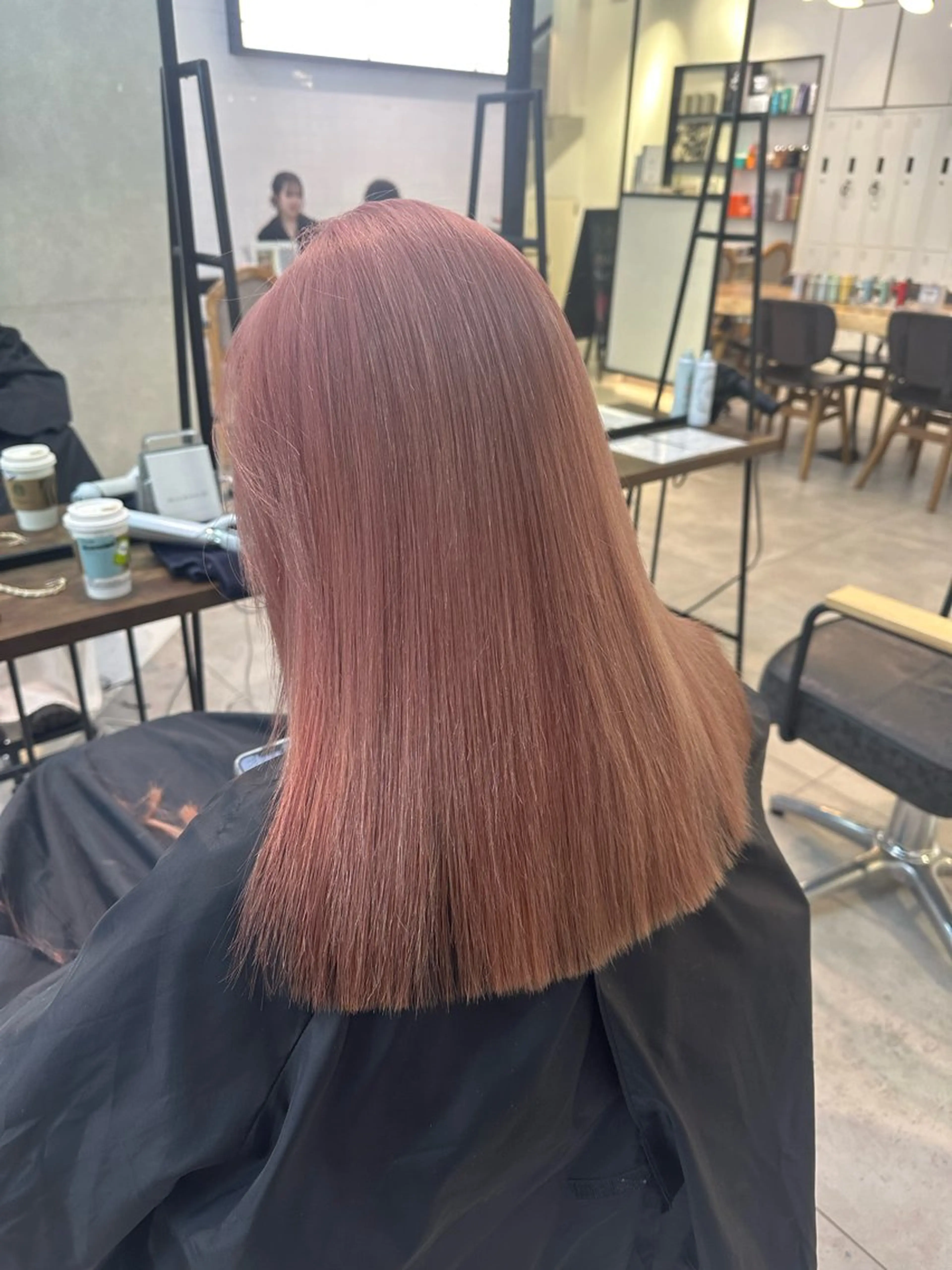 カラー ヘアカラー ハイトーン特化 pepe🎀のヘアスタイル