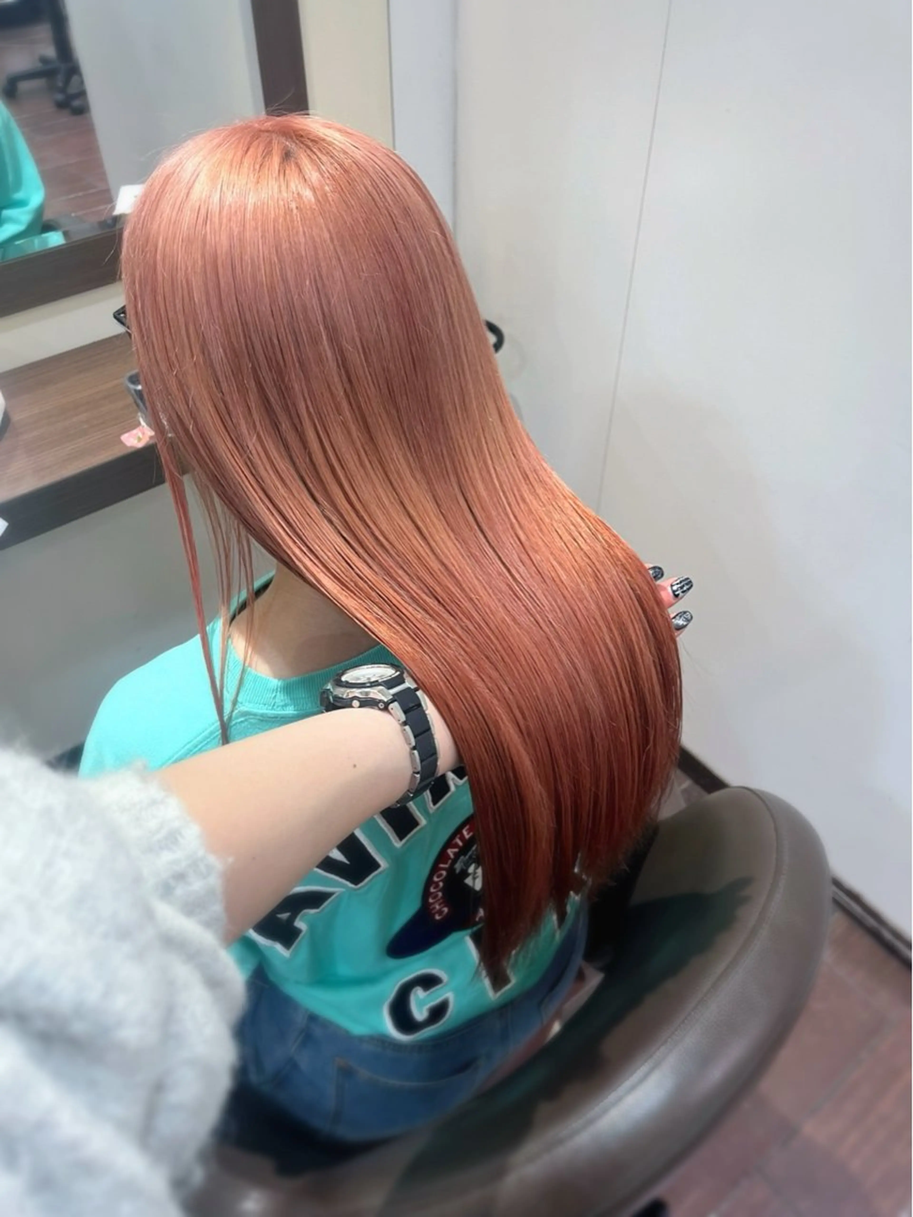 ロング 酸性ストレート 🤍🎀honokaのヘアスタイル