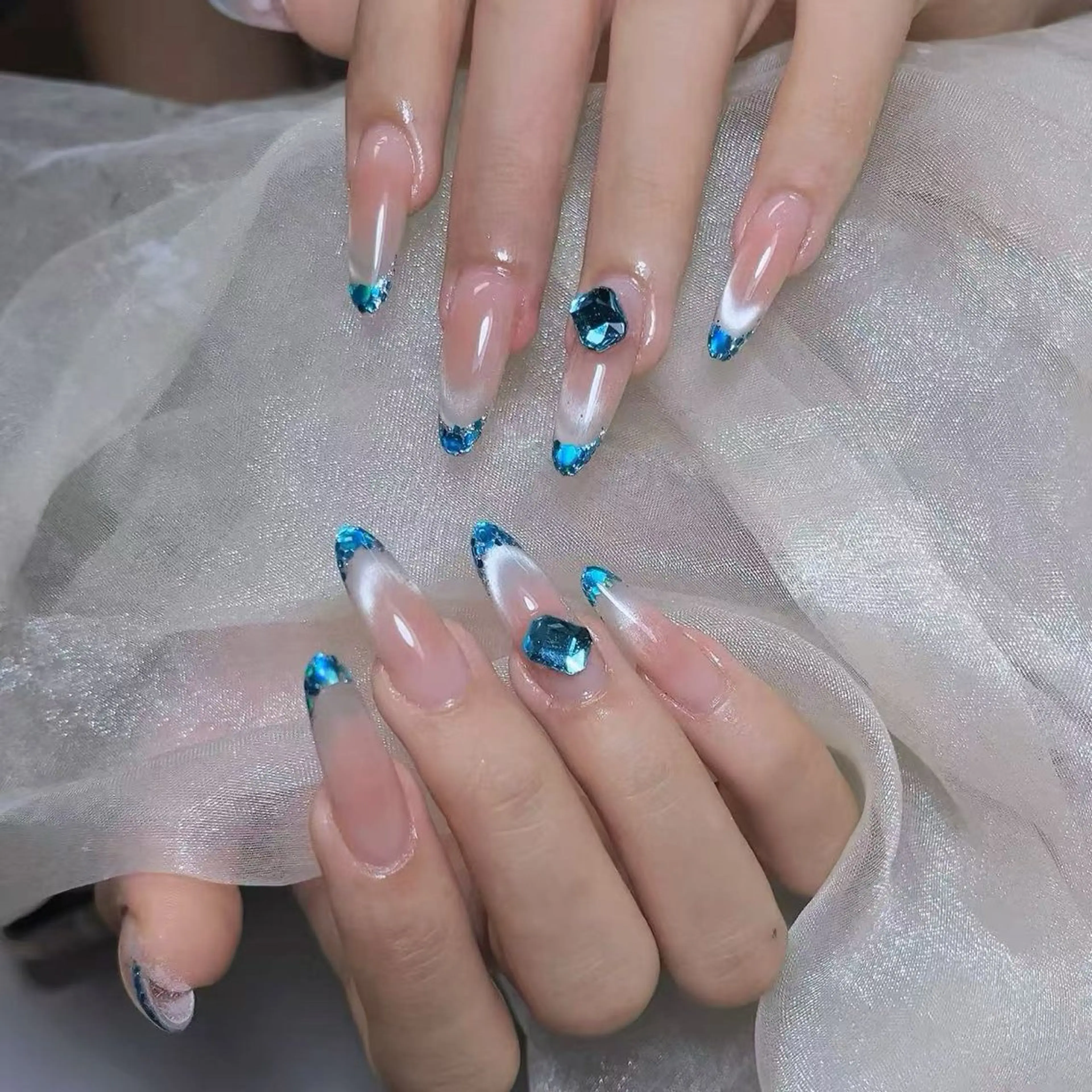 ネイル ハンドネイル MARHCHU NAILのネイルデザイン