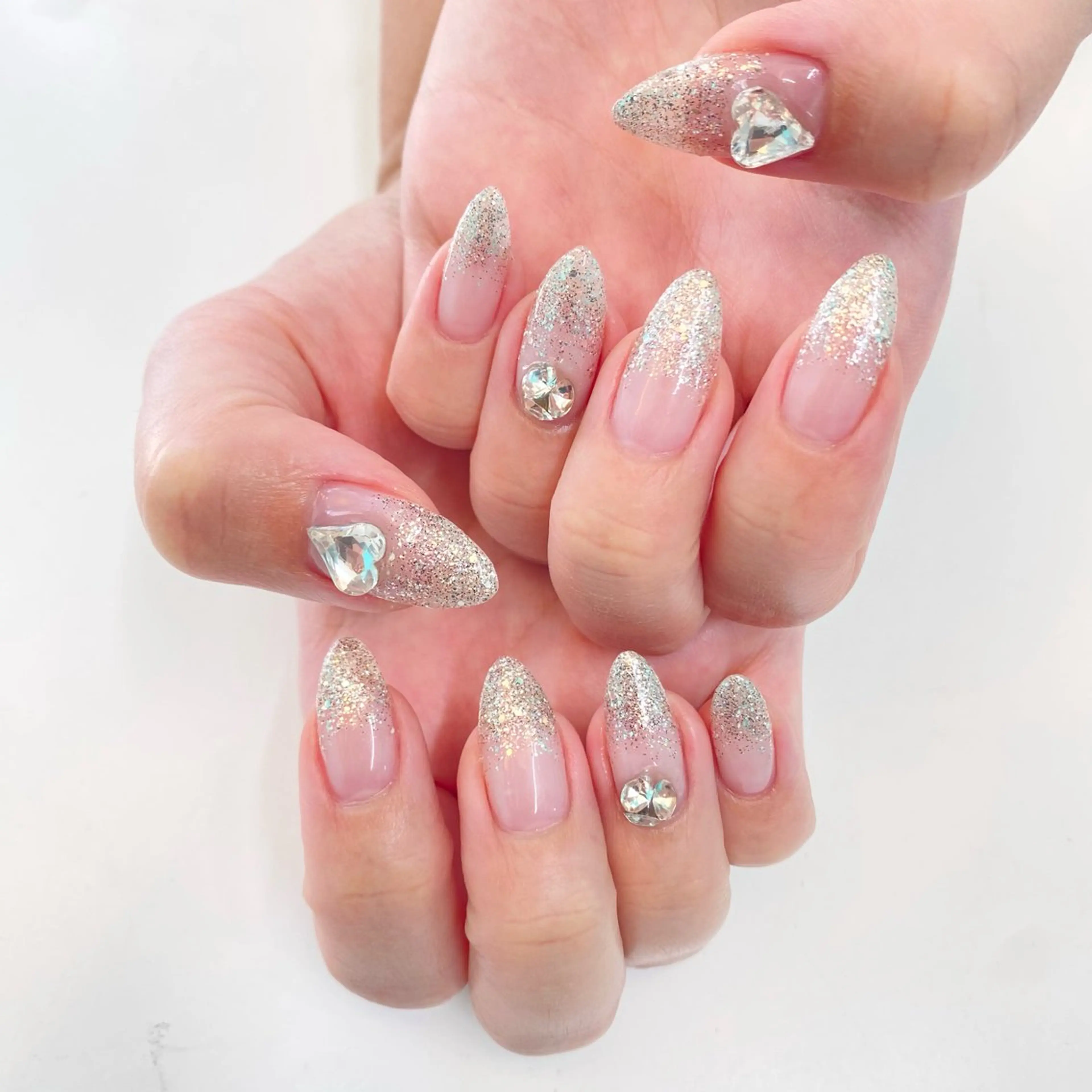 ネイル ハンドネイル Kira-ra所属・Kira-ra💎 KIRARIのネイルデザイン