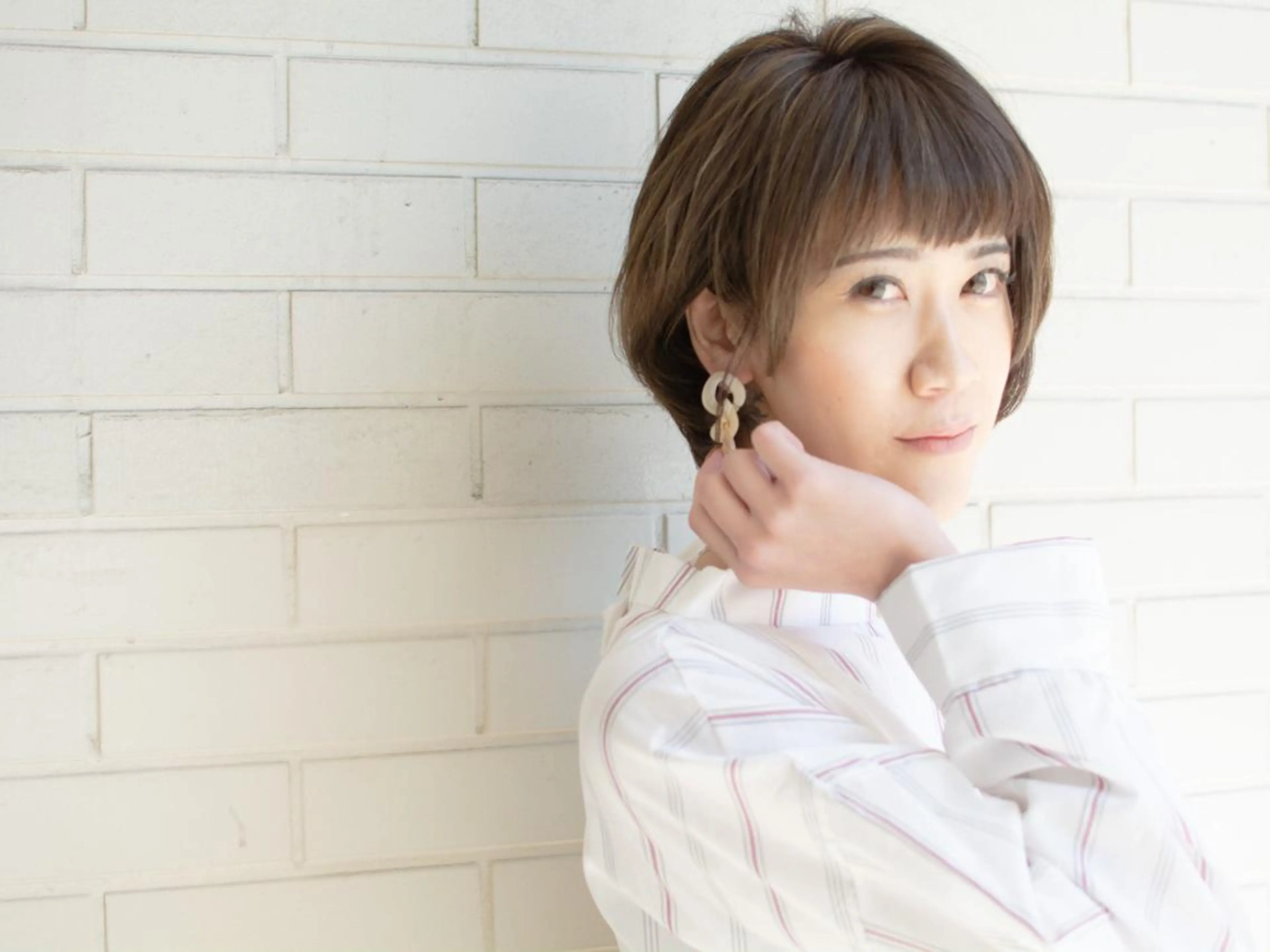 ショート カラー ショートボブ ベージュカラー ブルーカラー ブルージュ グレージュ 撮影モデル 斉藤 正敏のその他イメージ