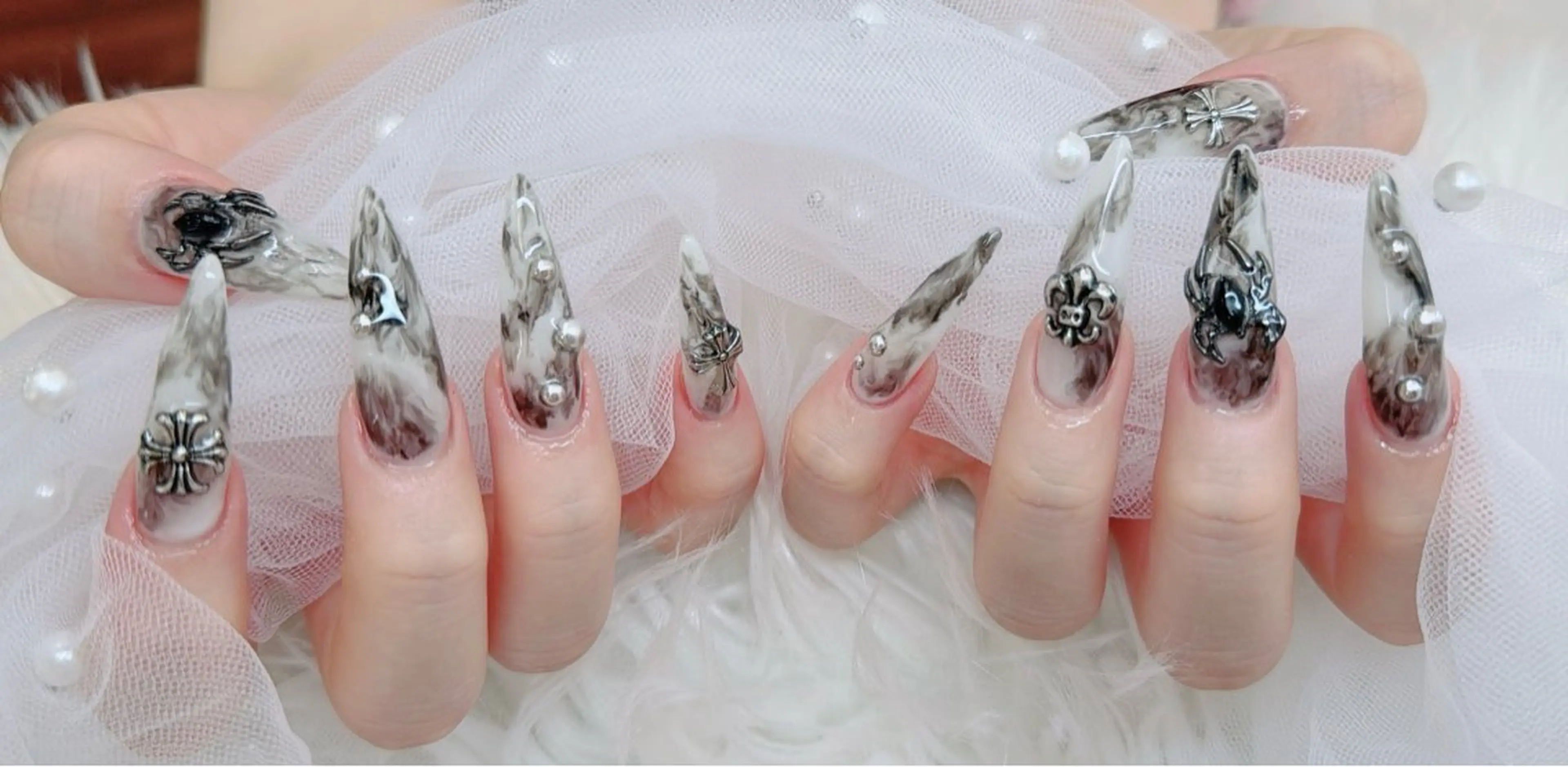 ネイル ハンドネイル ハンドケア The Nail NaNaのネイルデザイン