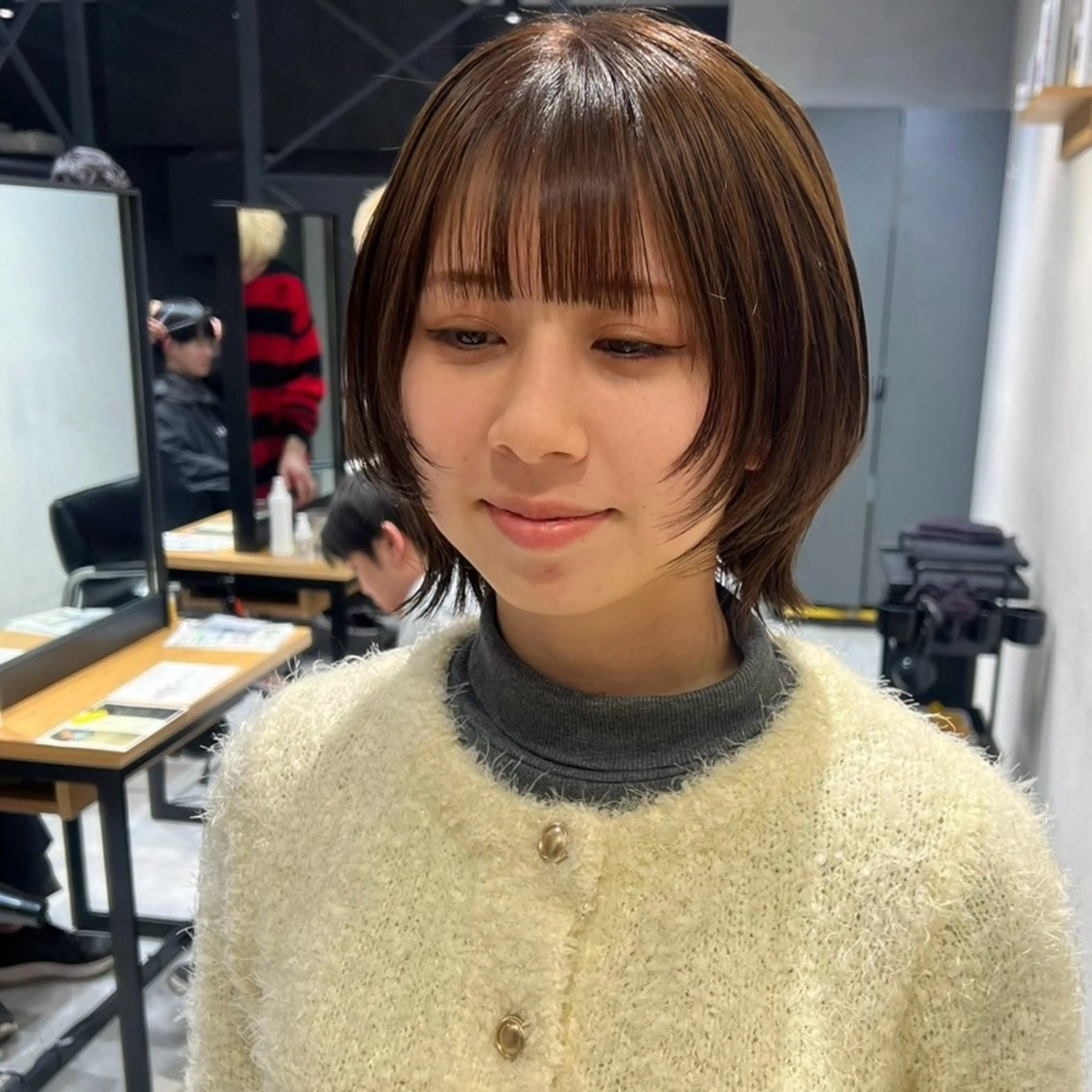 ショート カラー ブリーチ ブラウンカラー ブリーチなしカラー ヘアカラー トリートメント 赤み除去特化⭐️ Kosukeのヘアスタイル