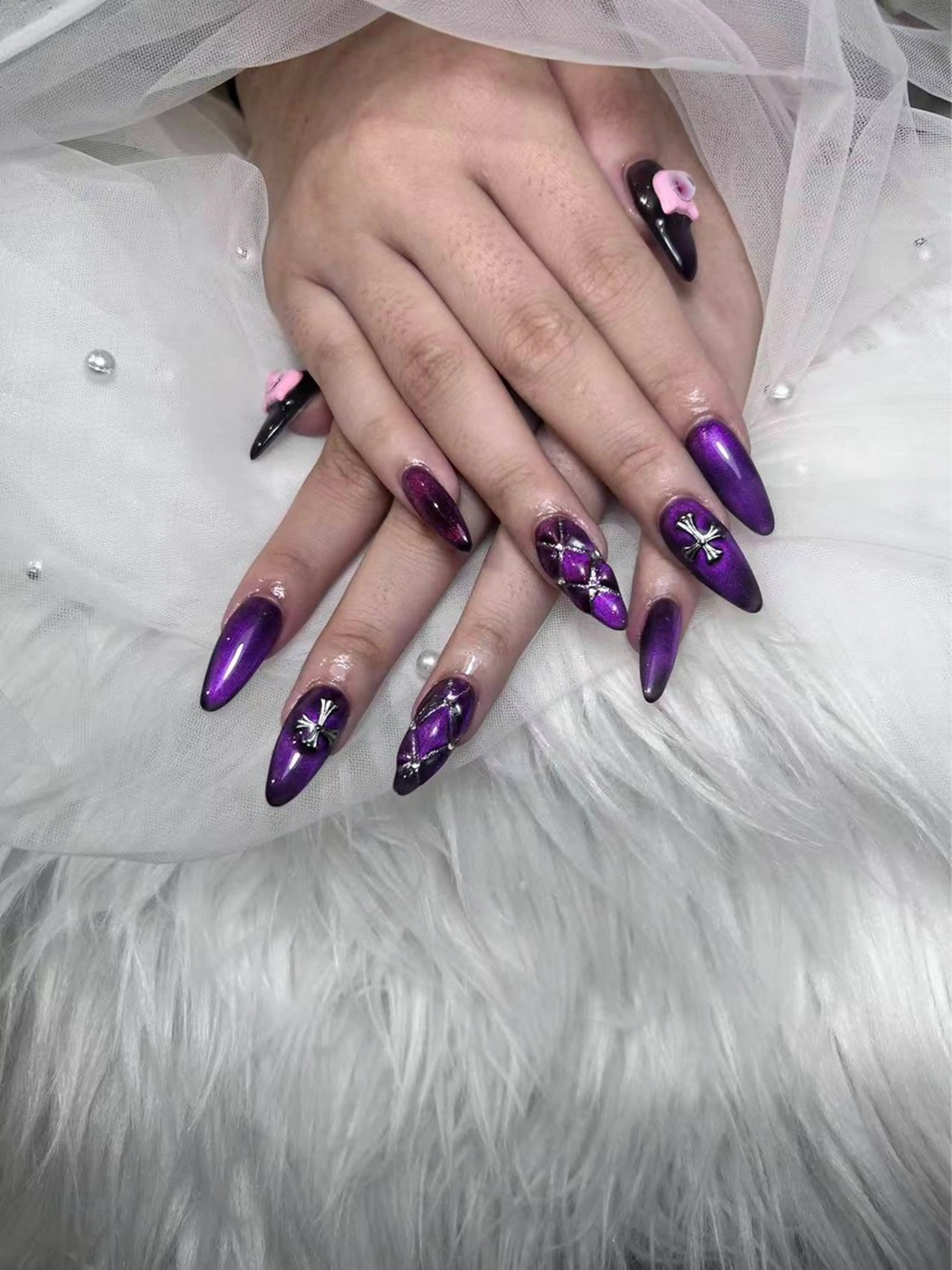 ネイル ハンドネイル 🌈 Laule'aのネイルデザイン