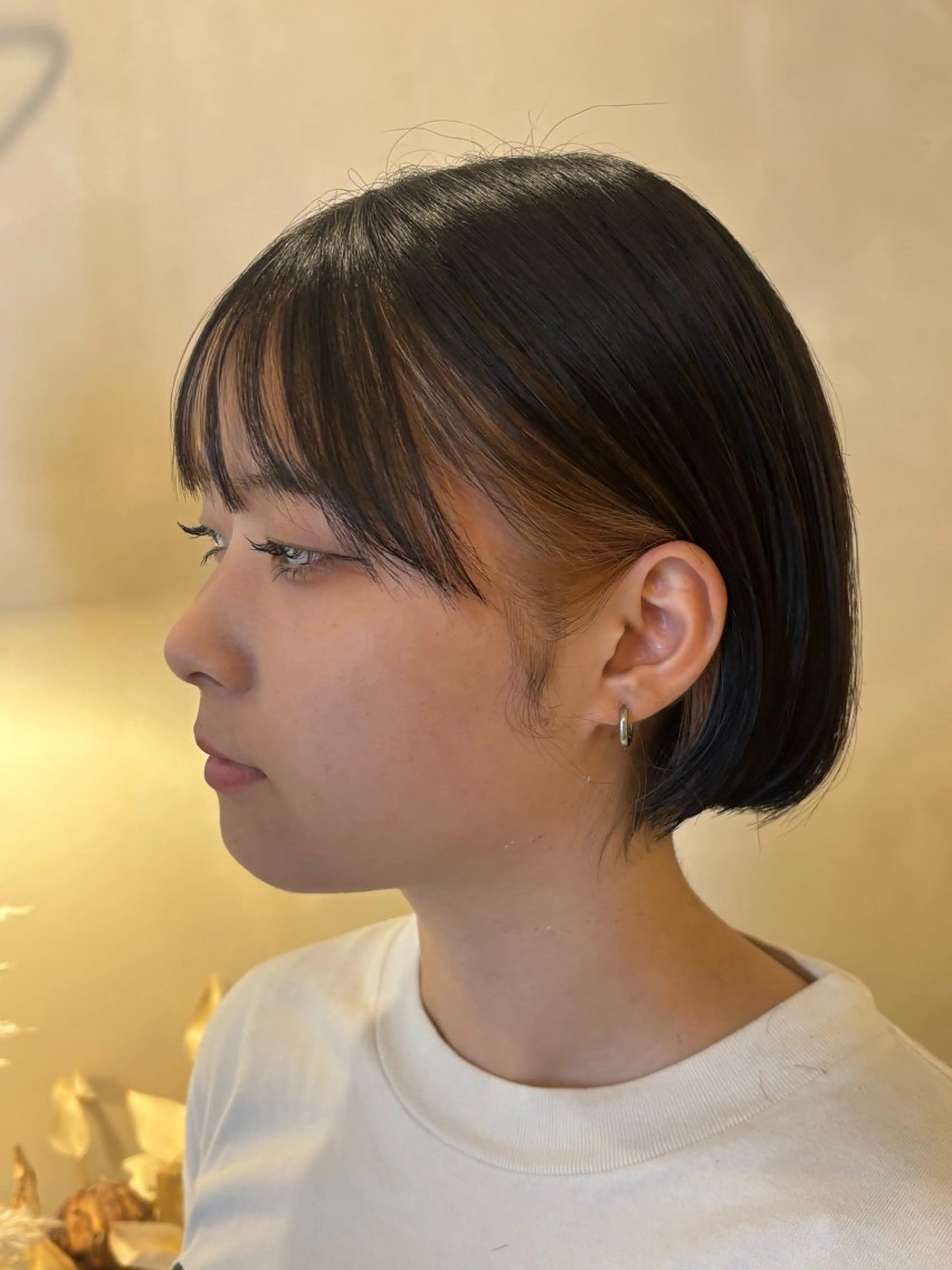 ミディアム カラー ミストバング デザインカラー  フェイスフレーミング ボブ カット ヘアカラー シンバヒナノ/パーマ レイヤーカット/ボブのヘアスタイル
