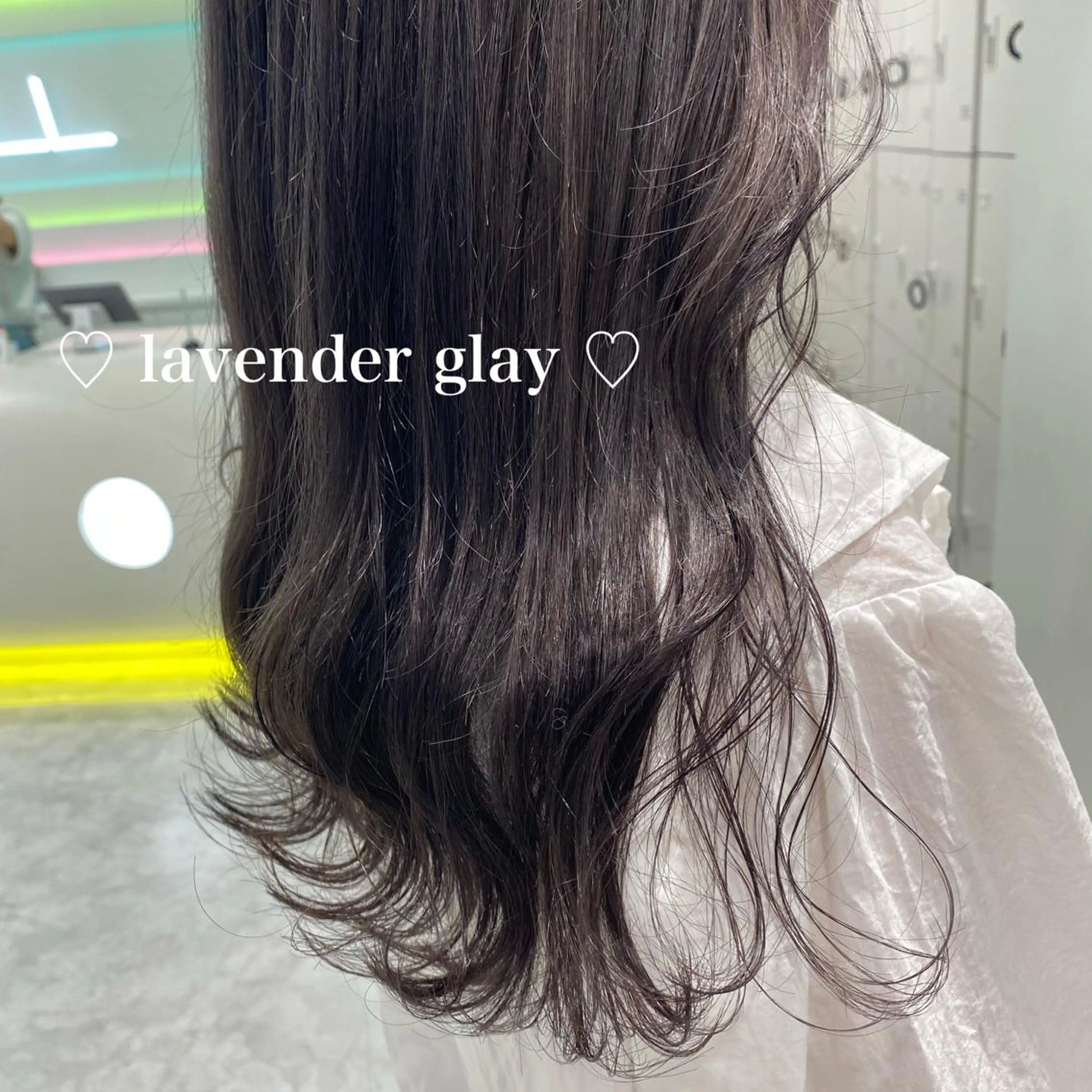 セミロング カラー パーマ ヘアアレンジ メンズ ネイル マツエク・マツパ ラベンダーカラー ラベンダーグレー linette所属・🐩推し活🐩 FUTABA🍒のヘアスタイル