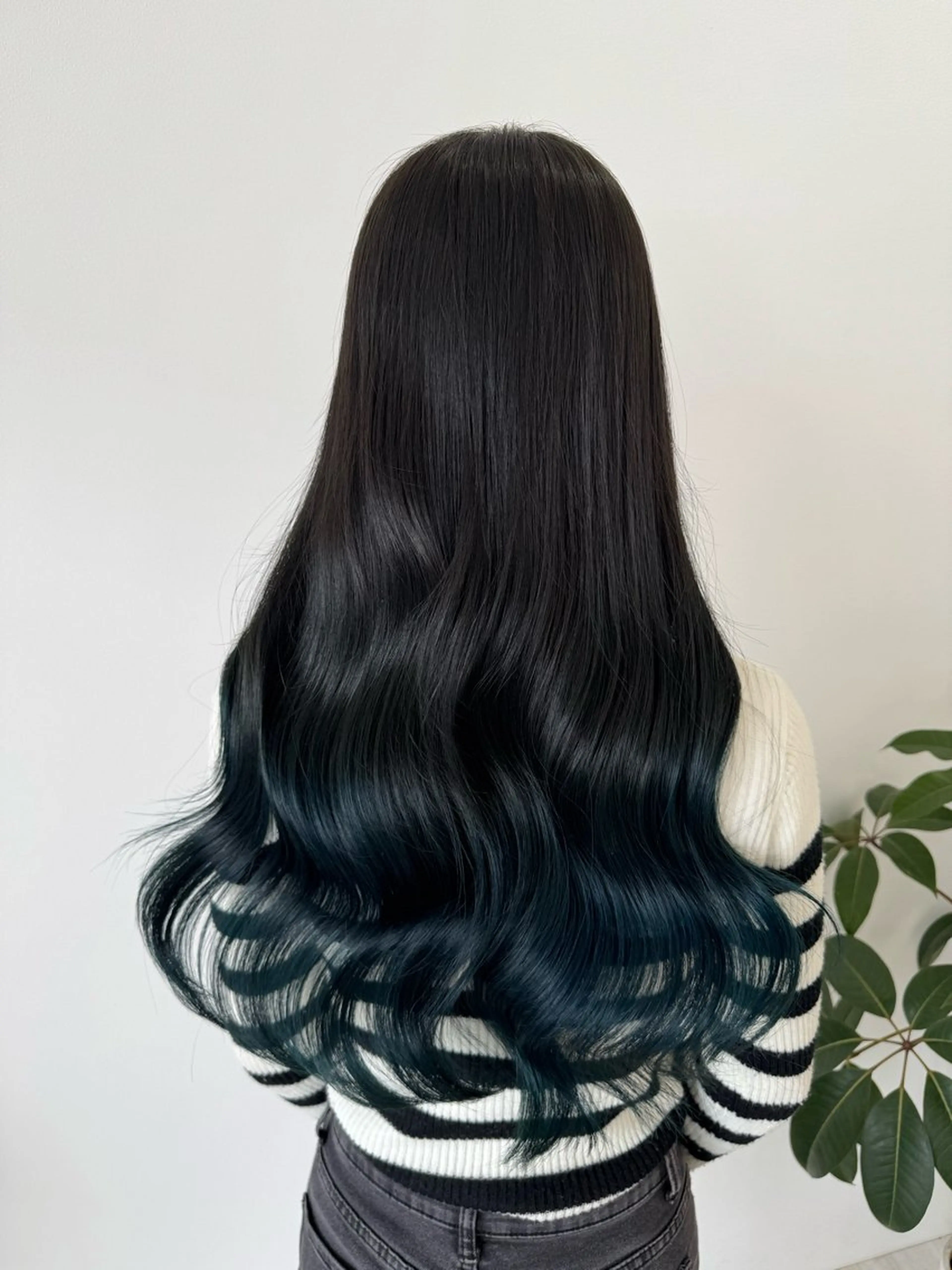 ロング カラー ブリーチ・縮毛矯正 三島佳音のヘアスタイル