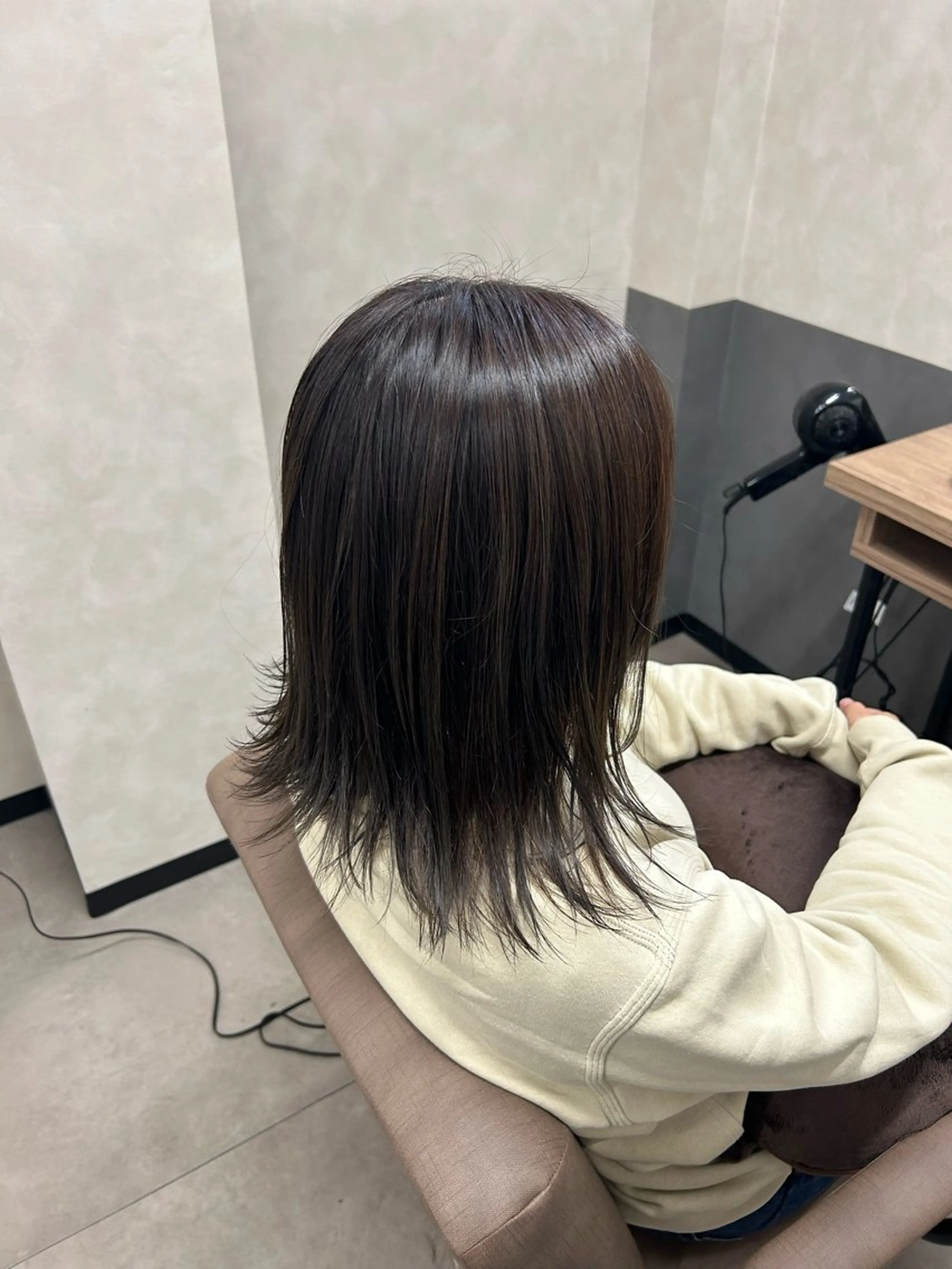 ミディアム カット ヘアカラー トリートメント TELAHAIR鎌取店所属・TELAHAIR 鎌取店🍀小岩井樹のヘアスタイル
