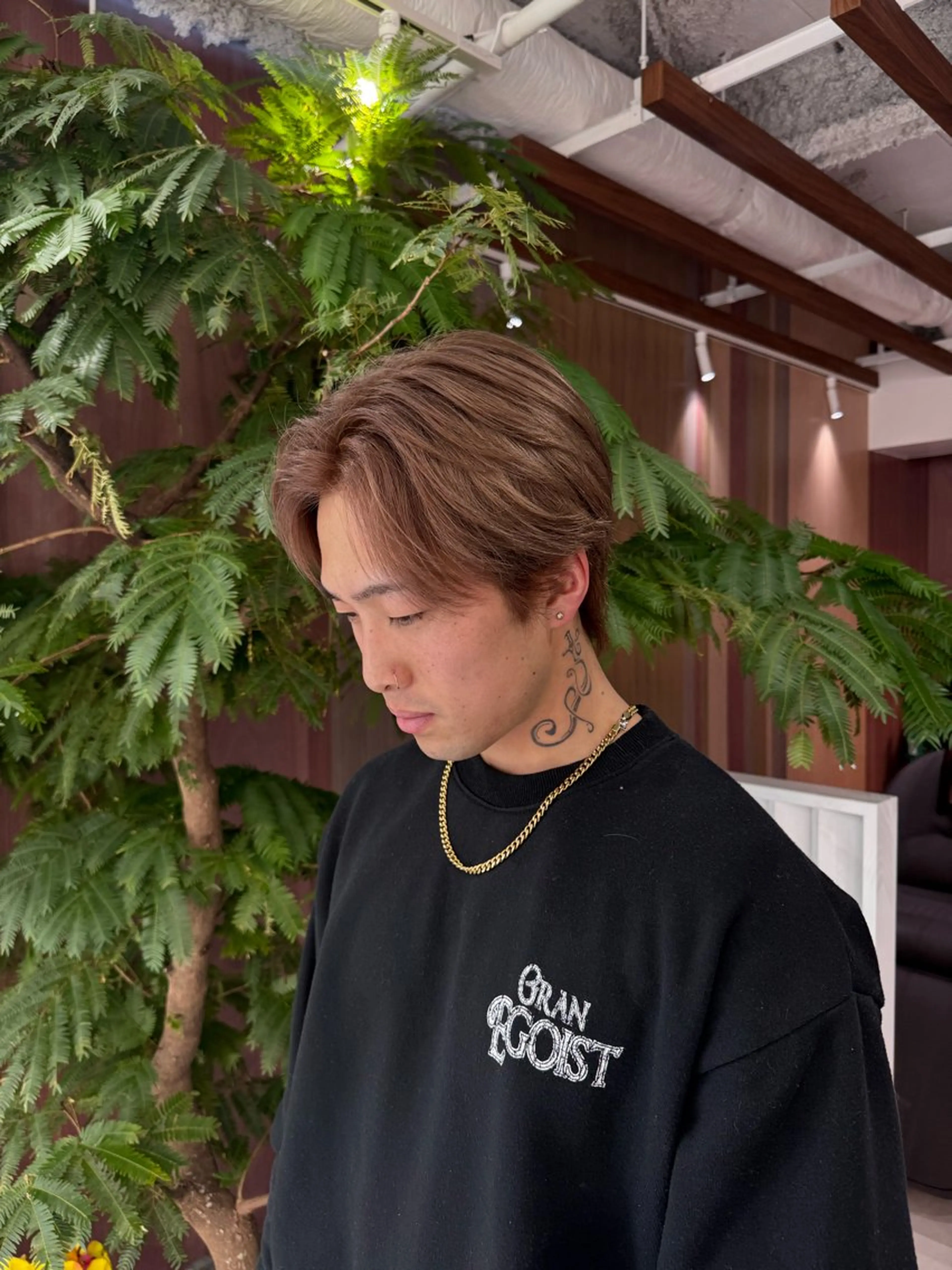 カラー メンズ R/🤎 トレンドお任せOKのヘアスタイル