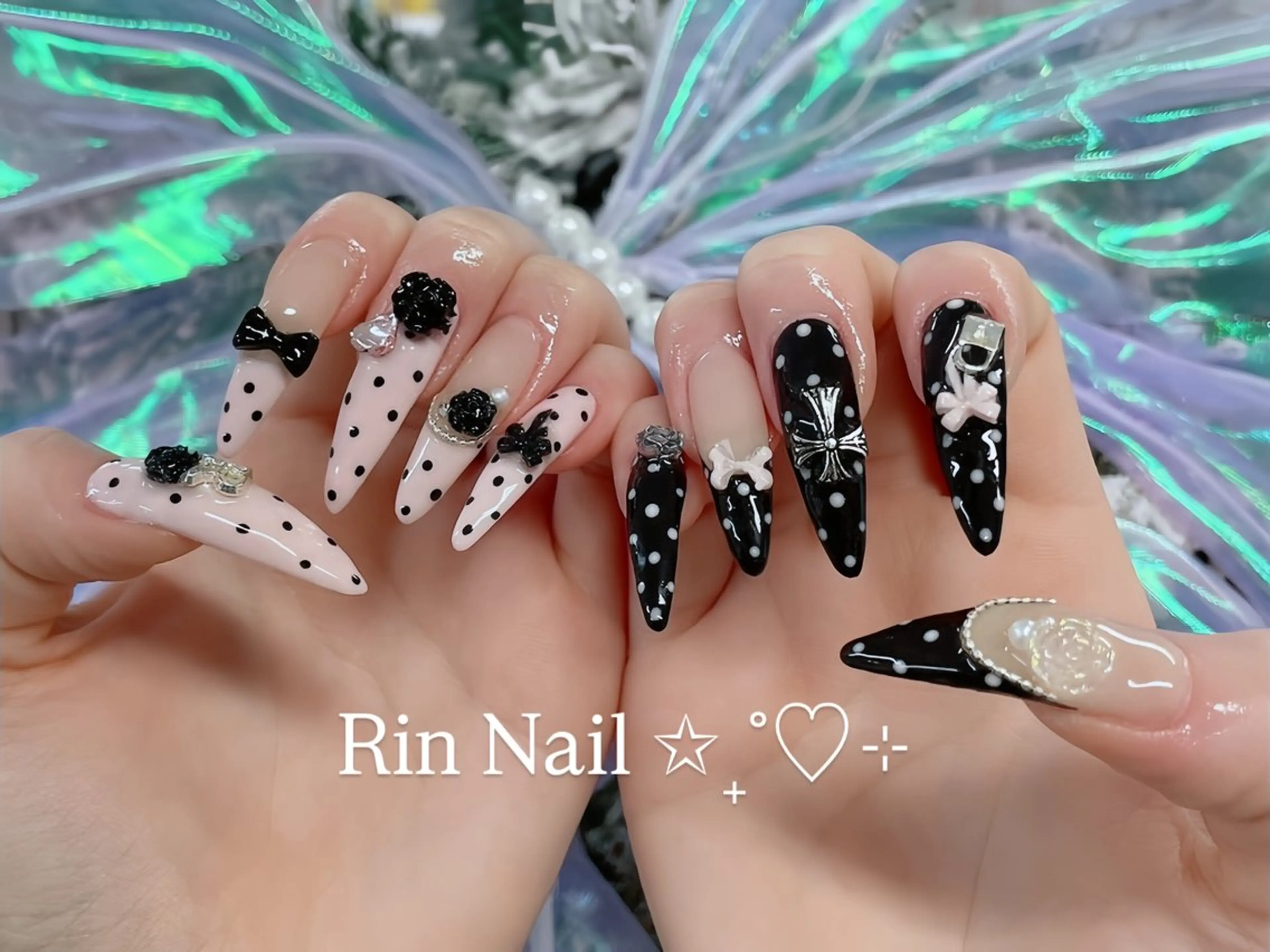 ネイル チークネイル フラッシュネイル フラワーネイル フットネイル ジェルネイル ハンドネイル Rin Nail Shinokuboのネイルデザイン