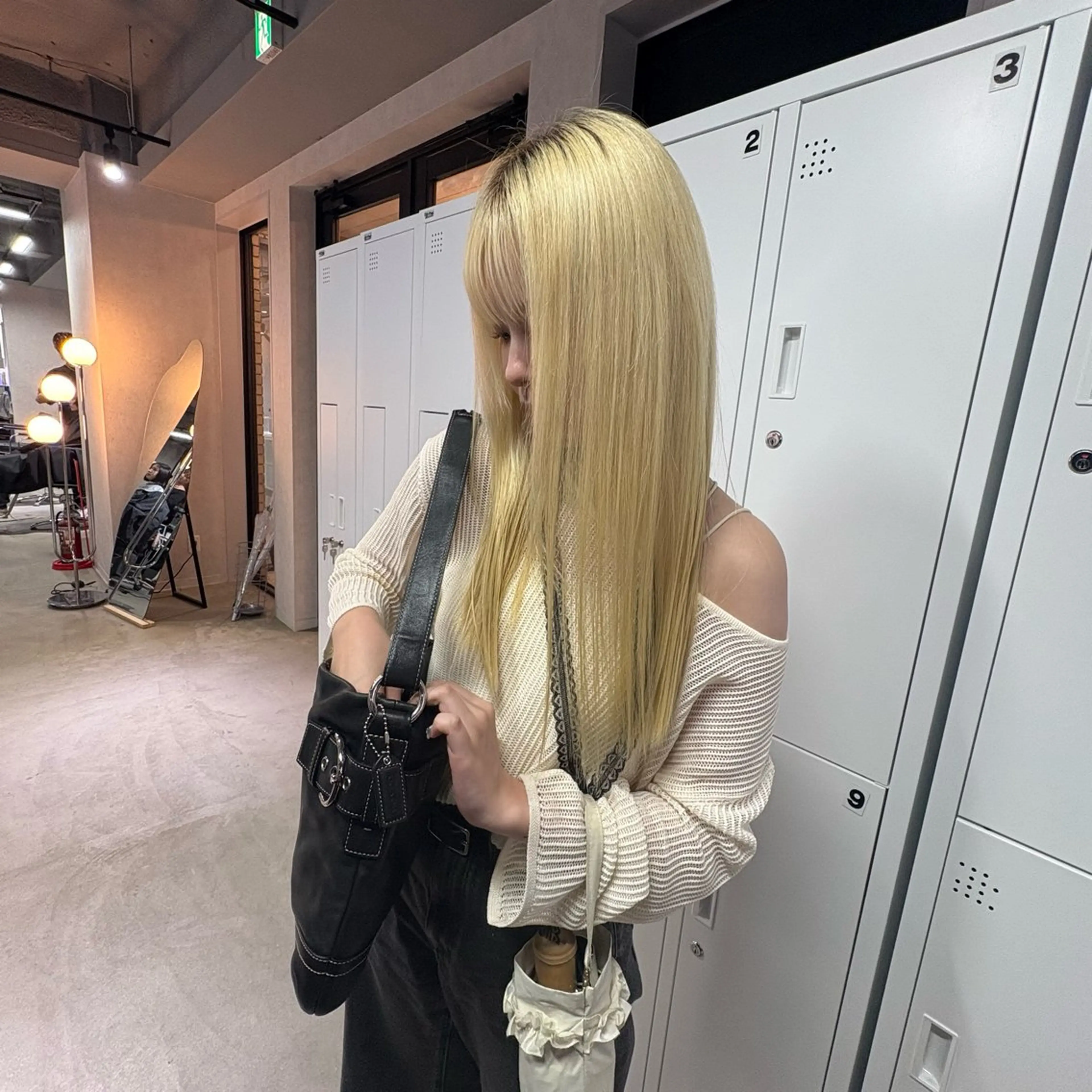 ロング カラー ハイトーンカラー ヘアカラー デザインカラーハイト ーン/konomiのヘアスタイル