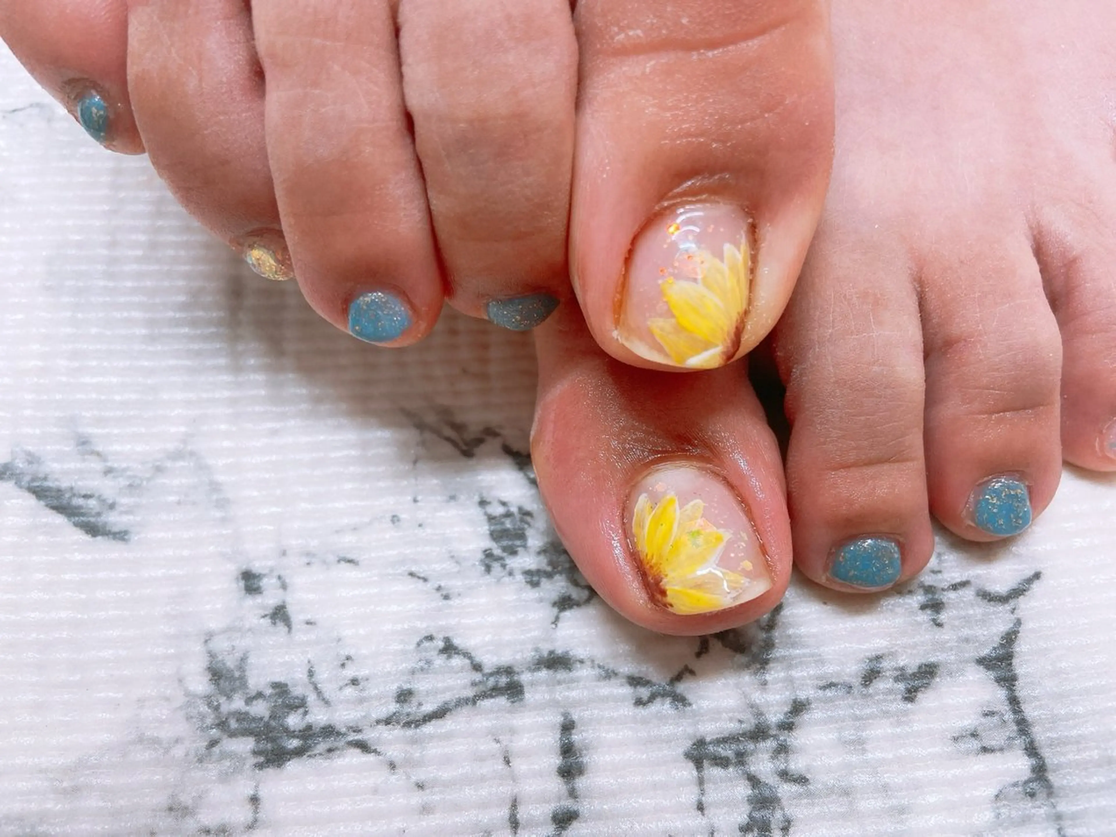 ネイル フットネイル ジェルネイル オフィスネイル ワンカラーネイル パラジェル フットネイル nail salon Berry所属・前田 りかのネイルデザイン