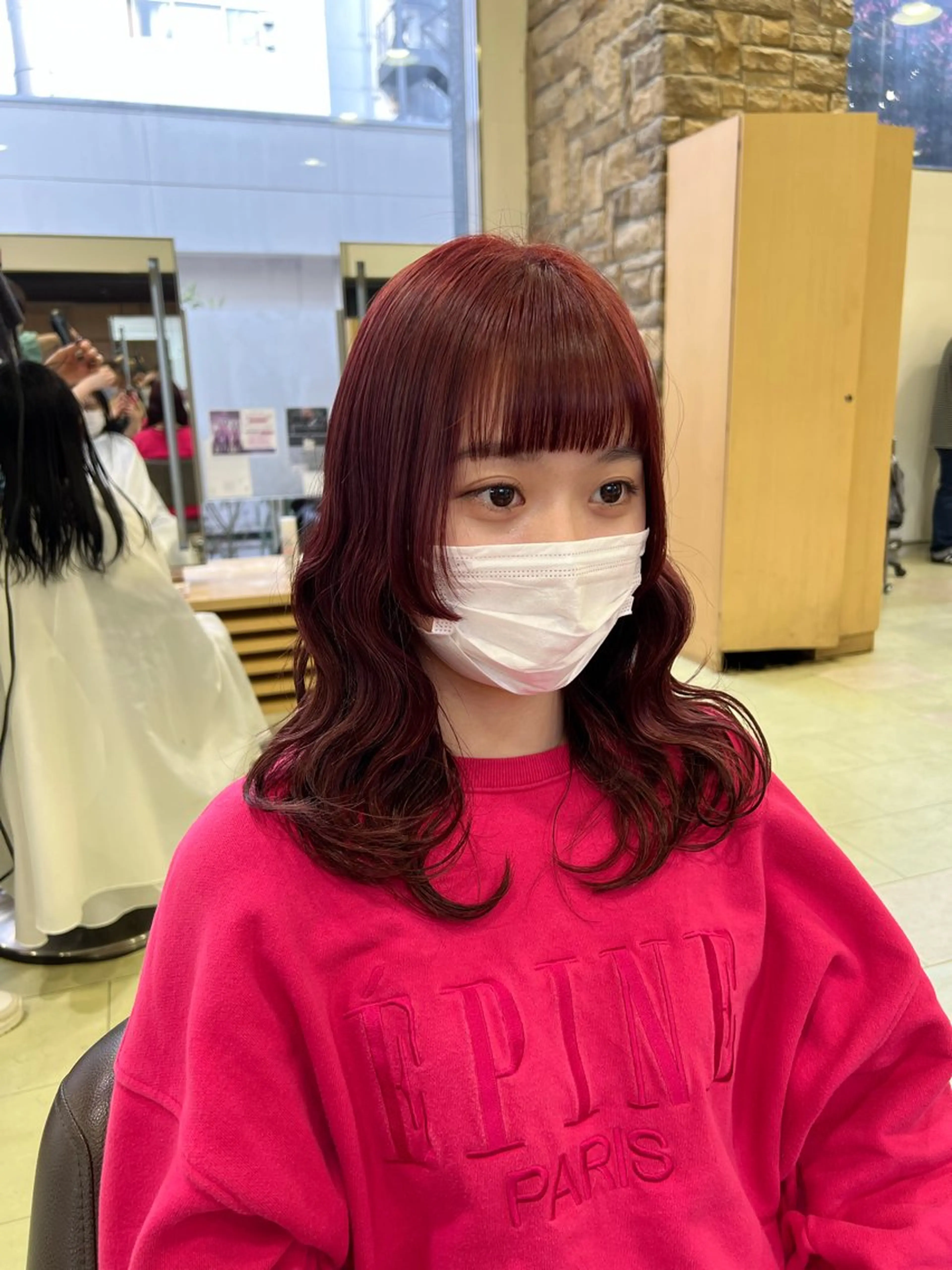 ミディアム カラー ヘアカラー ダウンパーマ🇰🇷 毛流れパーマ【かな】のヘアスタイル