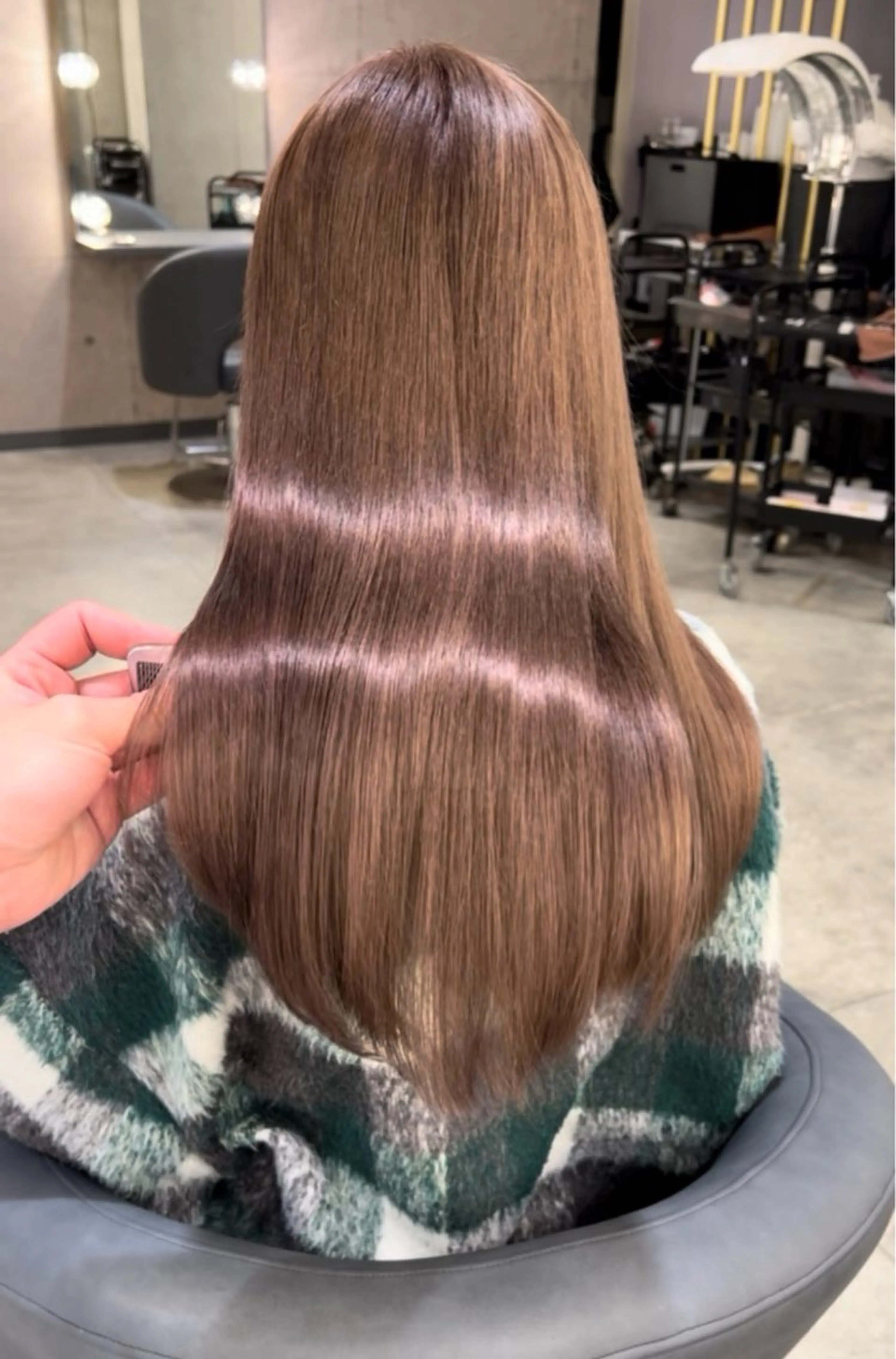 ロング ブリーチ、髪質改善 Noe心斎橋店のヘアスタイル