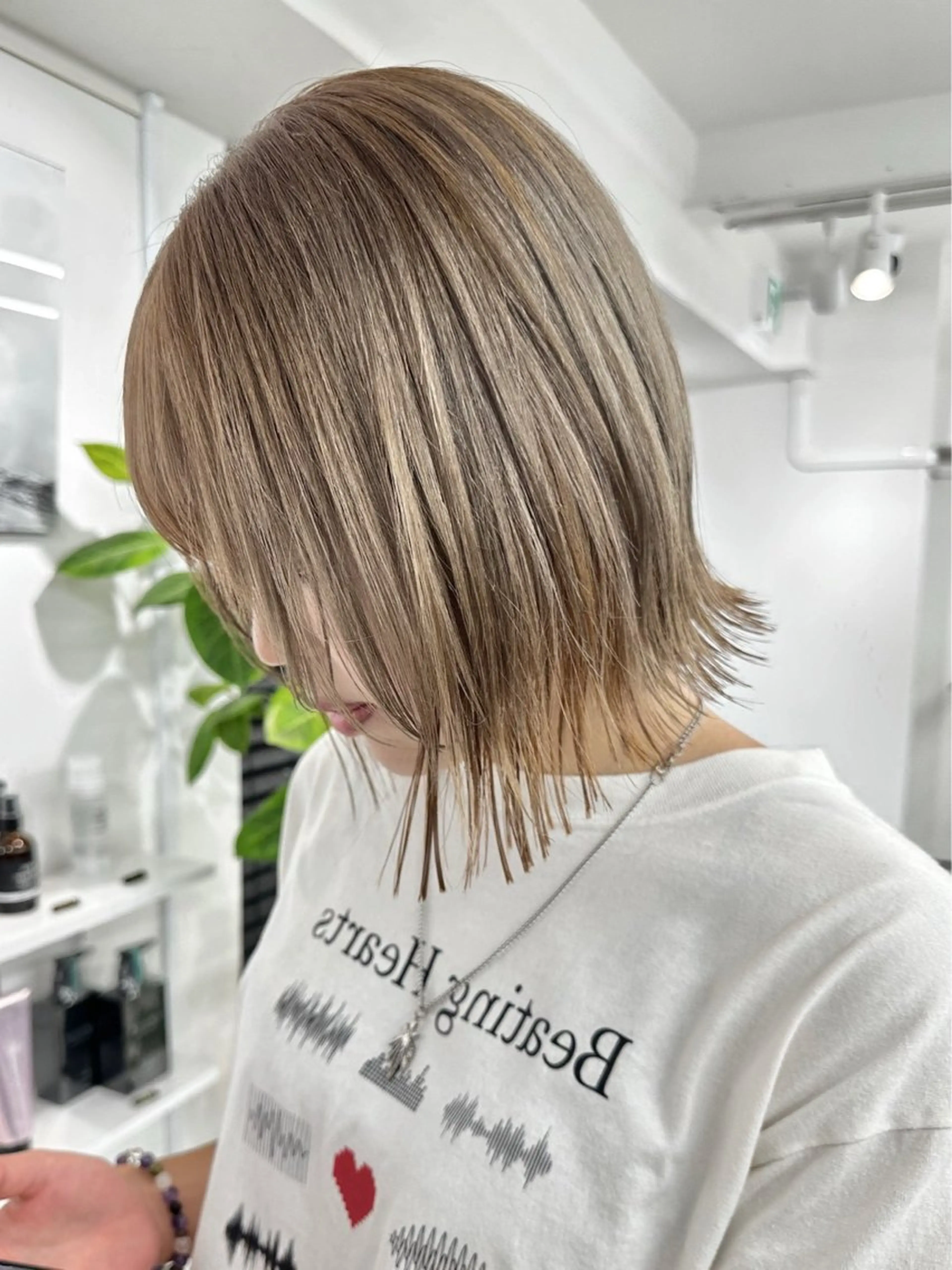 ショート カット ヘアカラー トリートメント ハイトーン/ブリーチ 八重津 晃輔のヘアスタイル