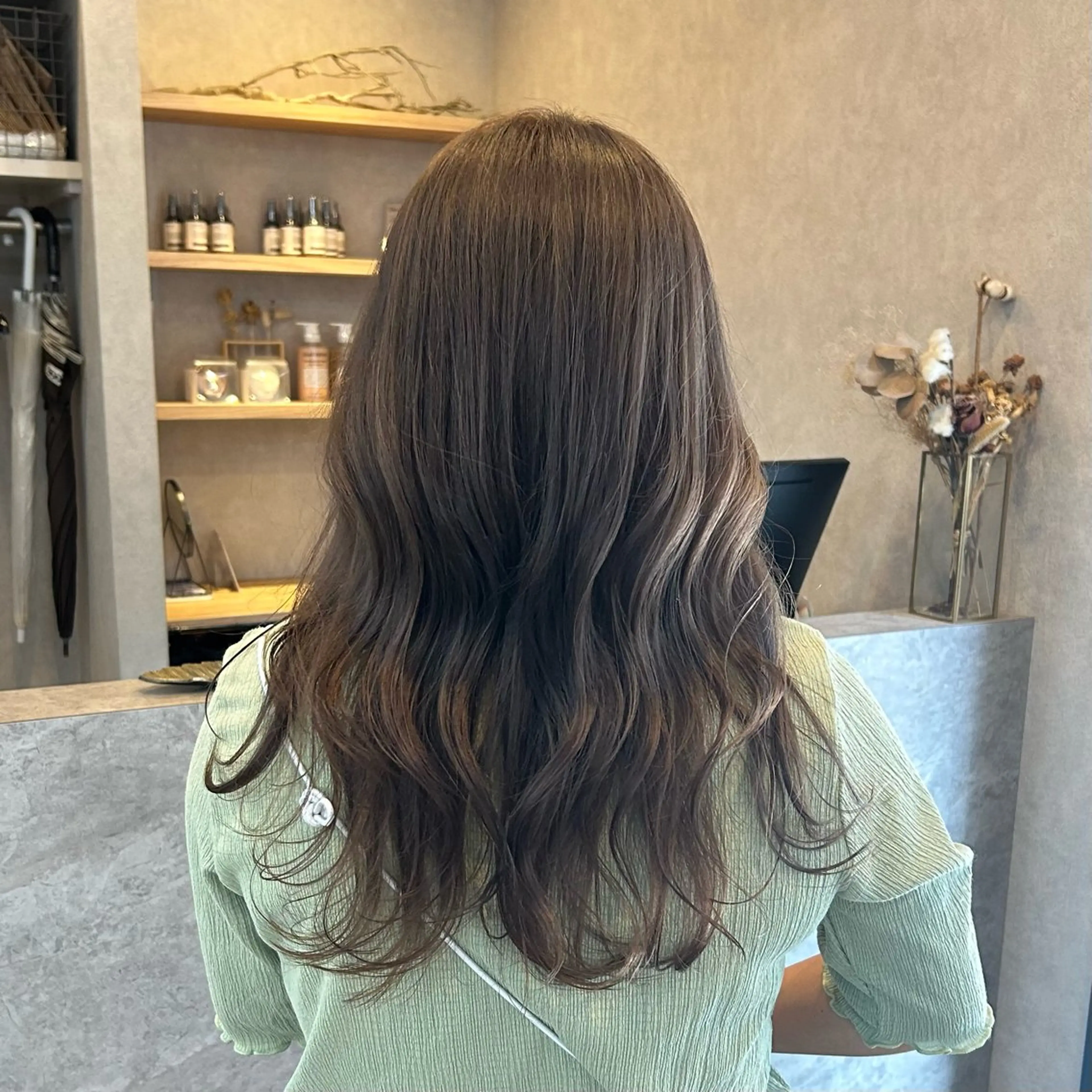 セミロング カラー カット ヘアカラー トリートメント いなみね はるきのヘアスタイル
