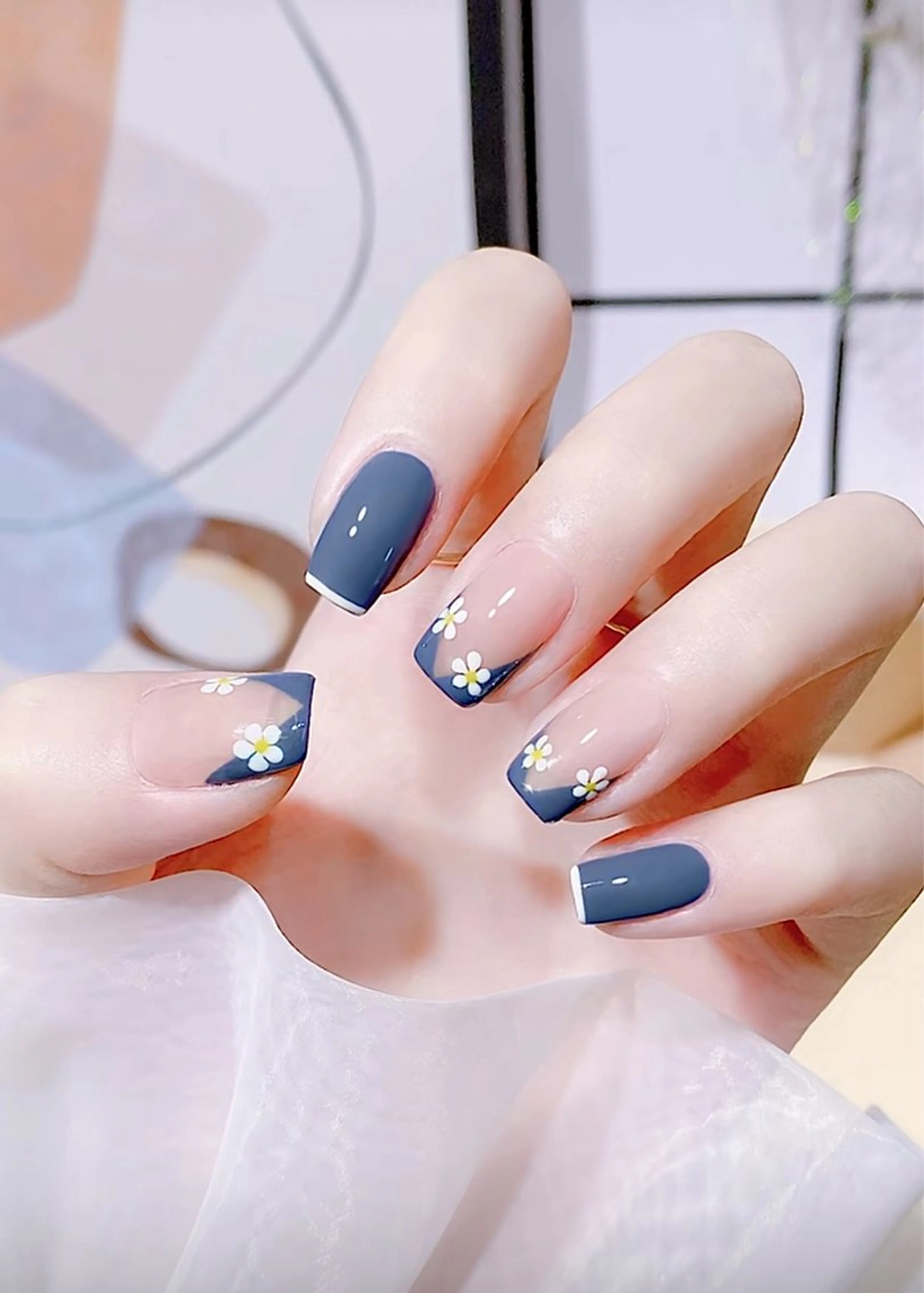 ネイル アートネイル シンプルネイル 恵比寿 The Nailのネイルデザイン