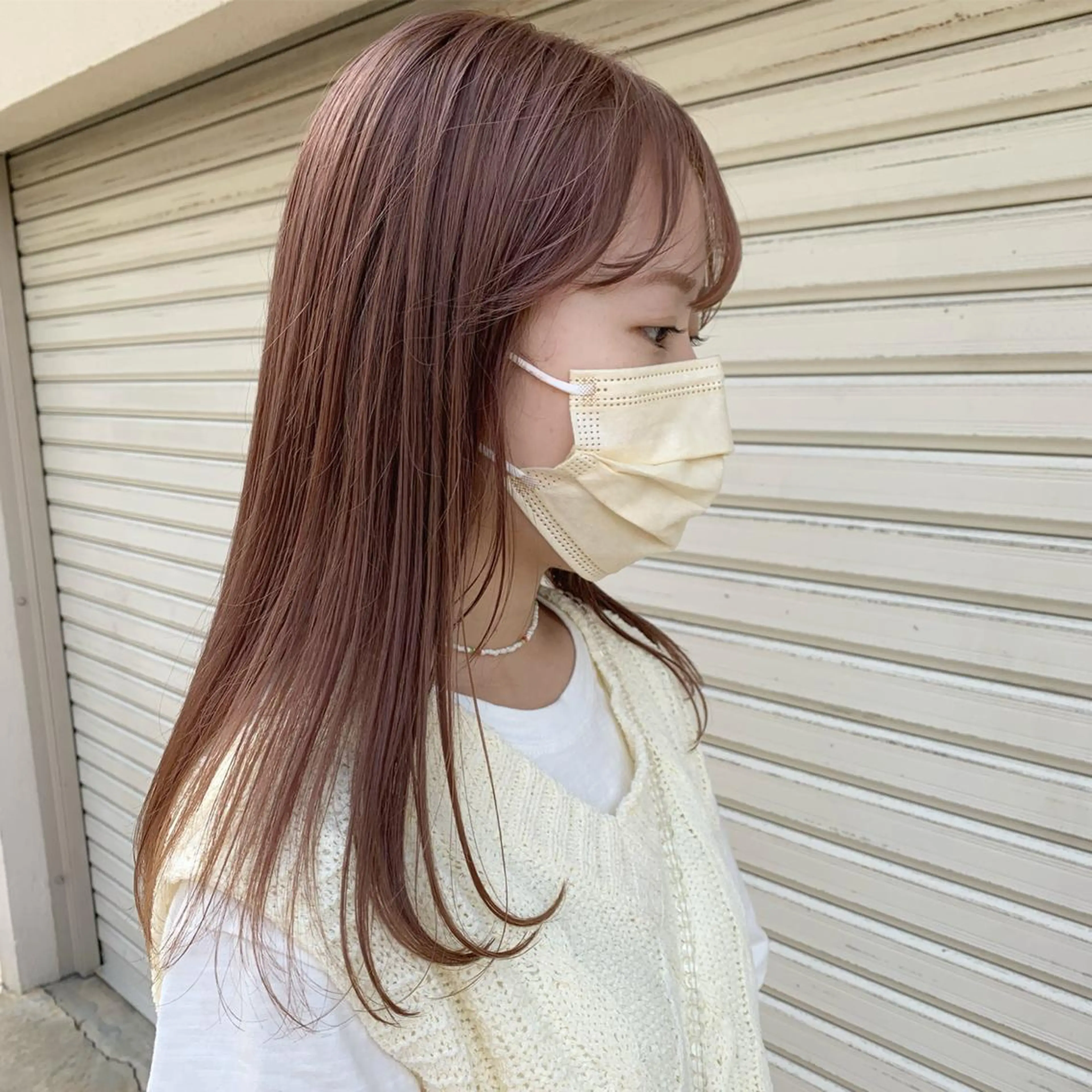 セミロング カラー ブリーチカラーが人気 onnuのヘアスタイル