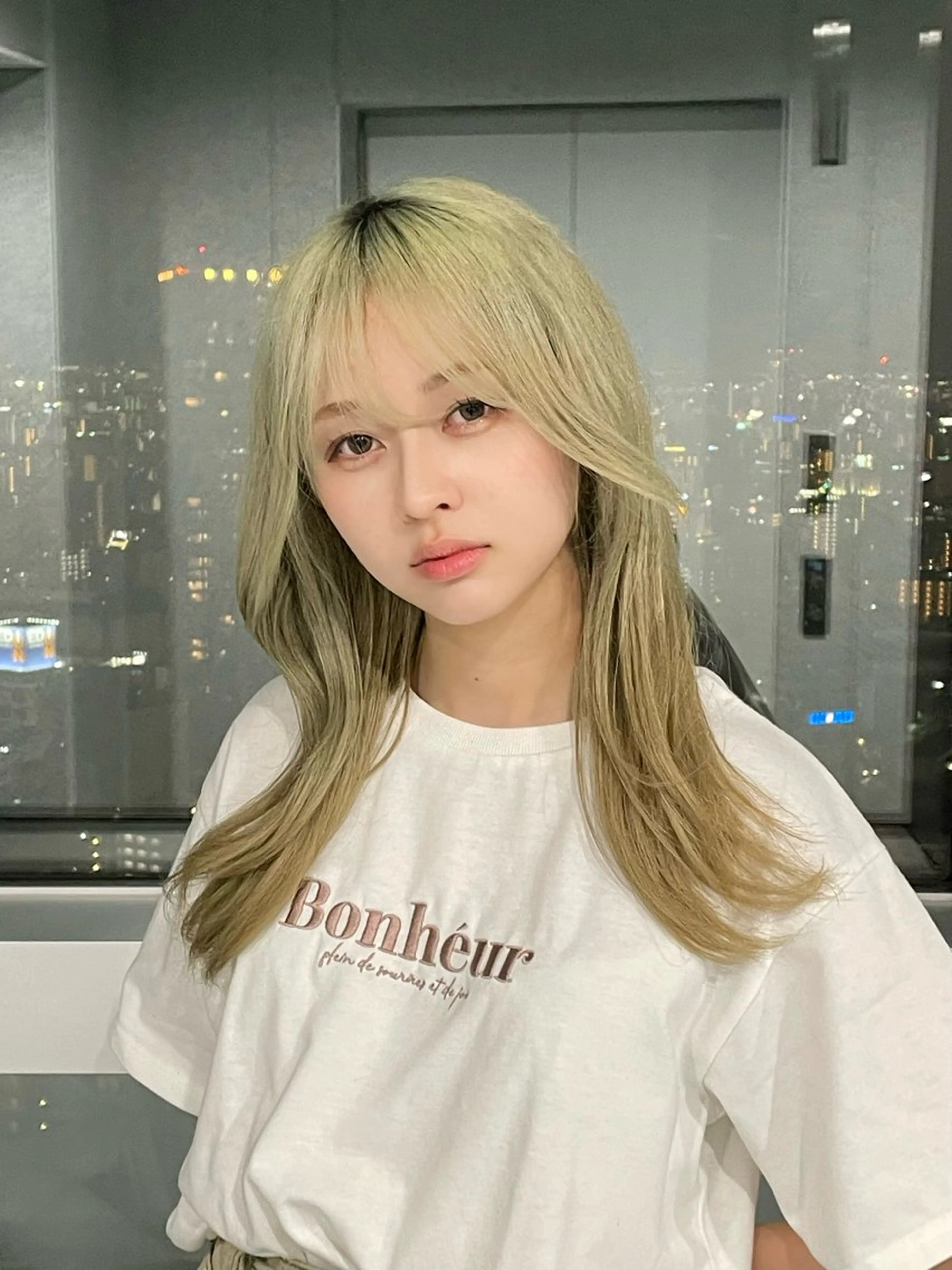 セミロング ✨韓国風レイヤー/ 透明感カラー🩶りくのヘアスタイル