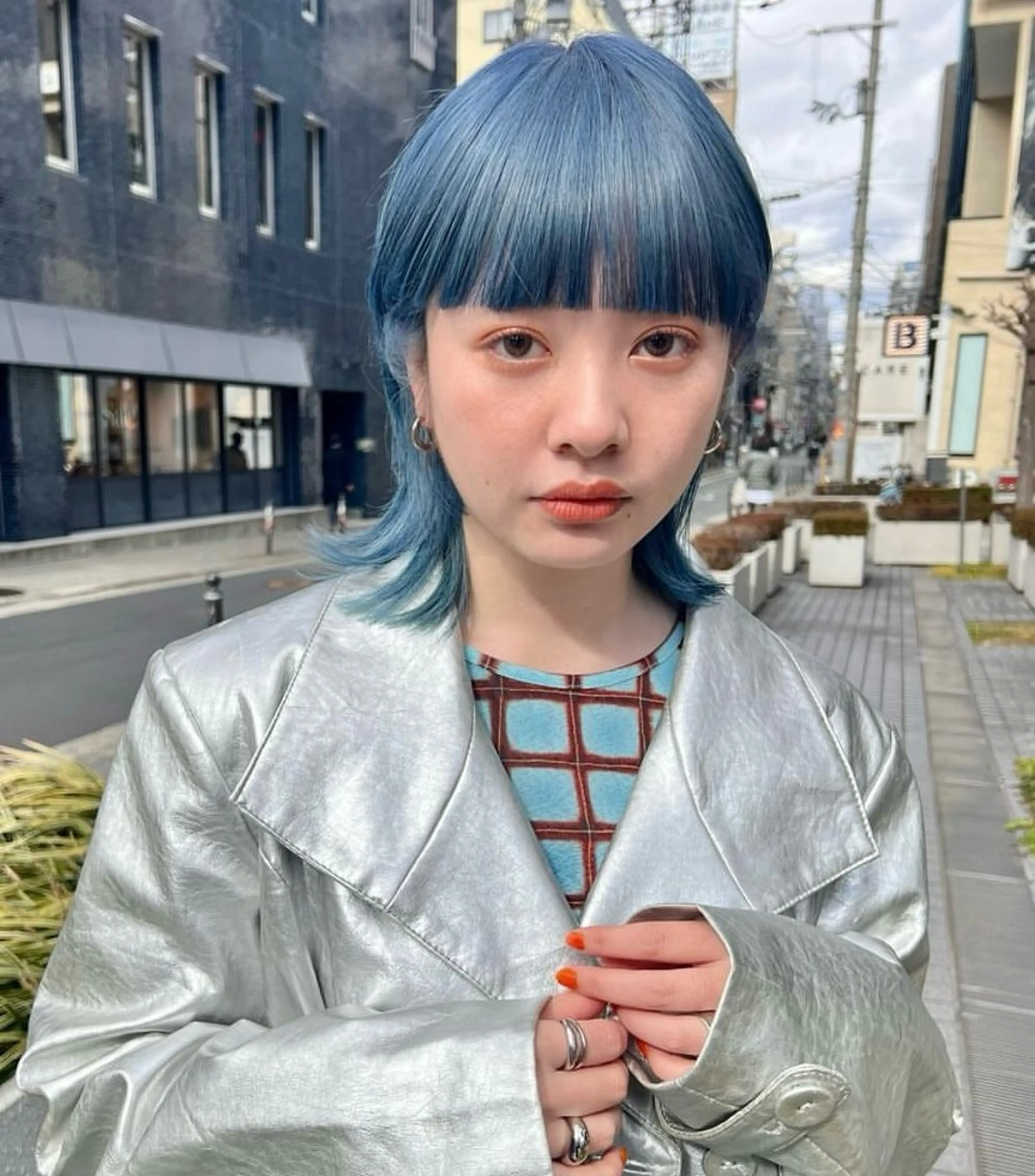 ショート ボブ ウルフカット グレージュ|レイヤー 🌘/青空soraのヘアスタイル