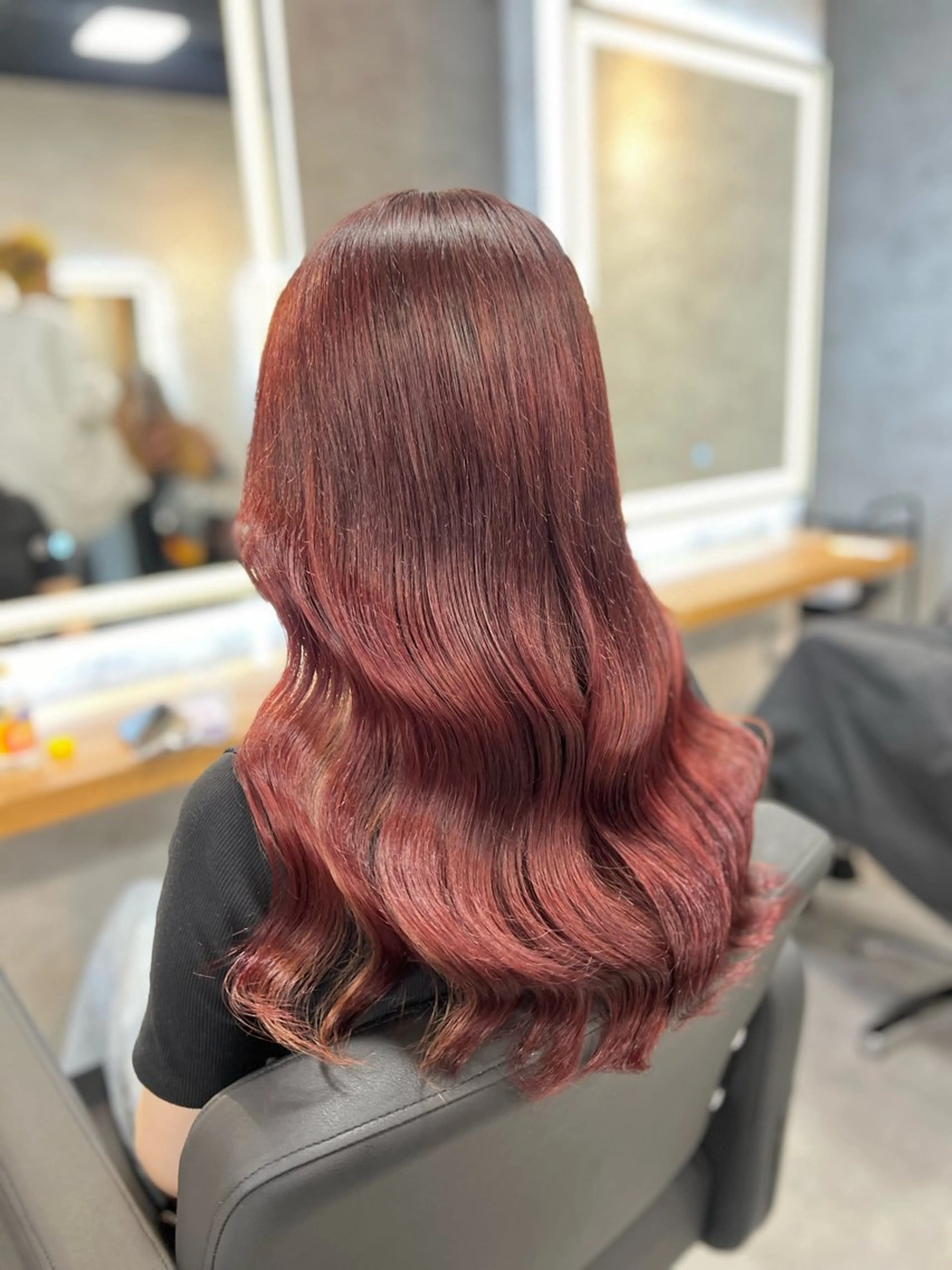 ロング カラー ボルドーカラー ダブルカラー ハイトーンカラー 髪質改善 お客様満足No.1 🌈Neneのヘアスタイル