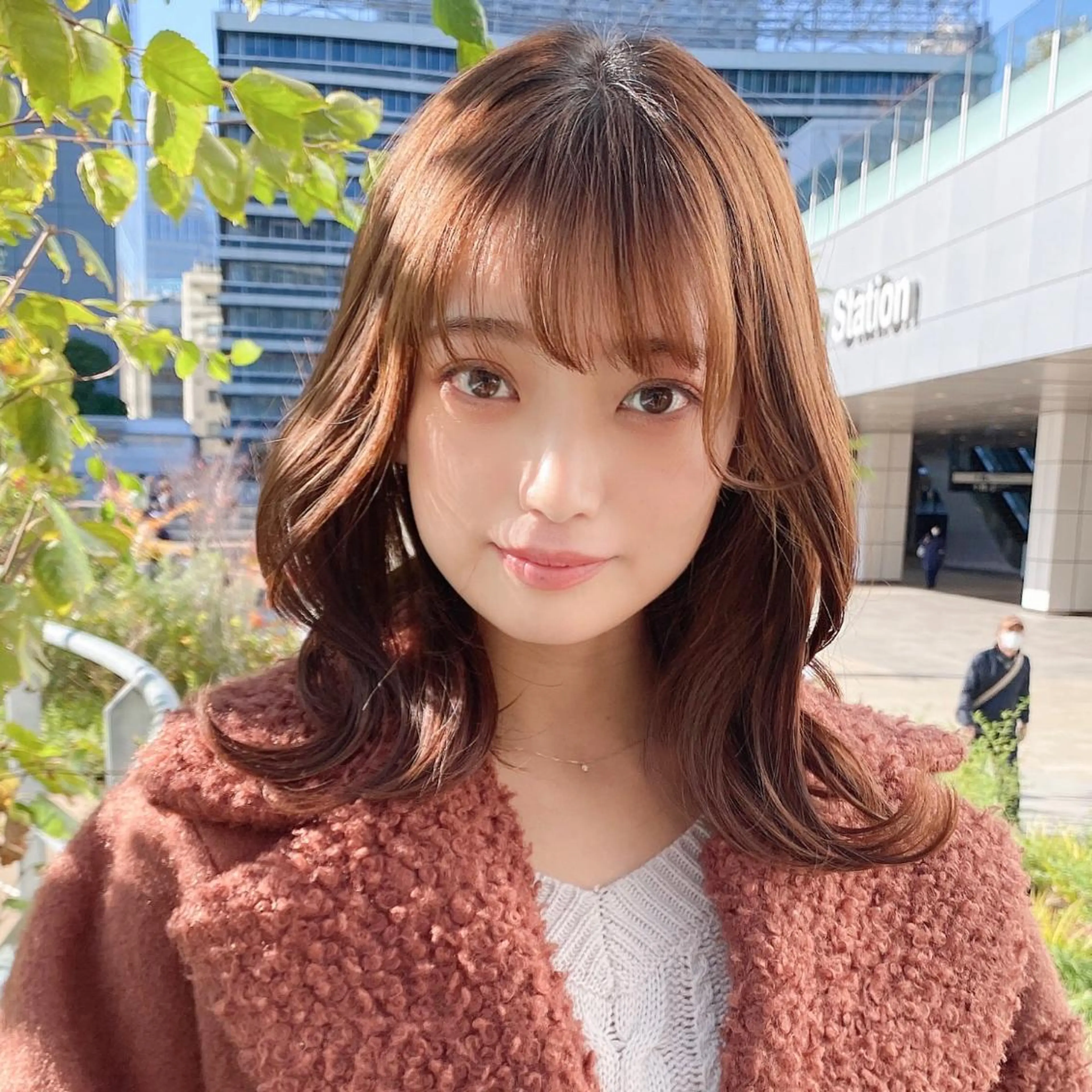 セミロング カラー パーマ セミロングパーマ 透明感カラー グレージュ くびれヘア 韓国風ヘア ヘアカラー トリートメント 髪質改善/ レイヤーカット金井翔のヘアスタイル