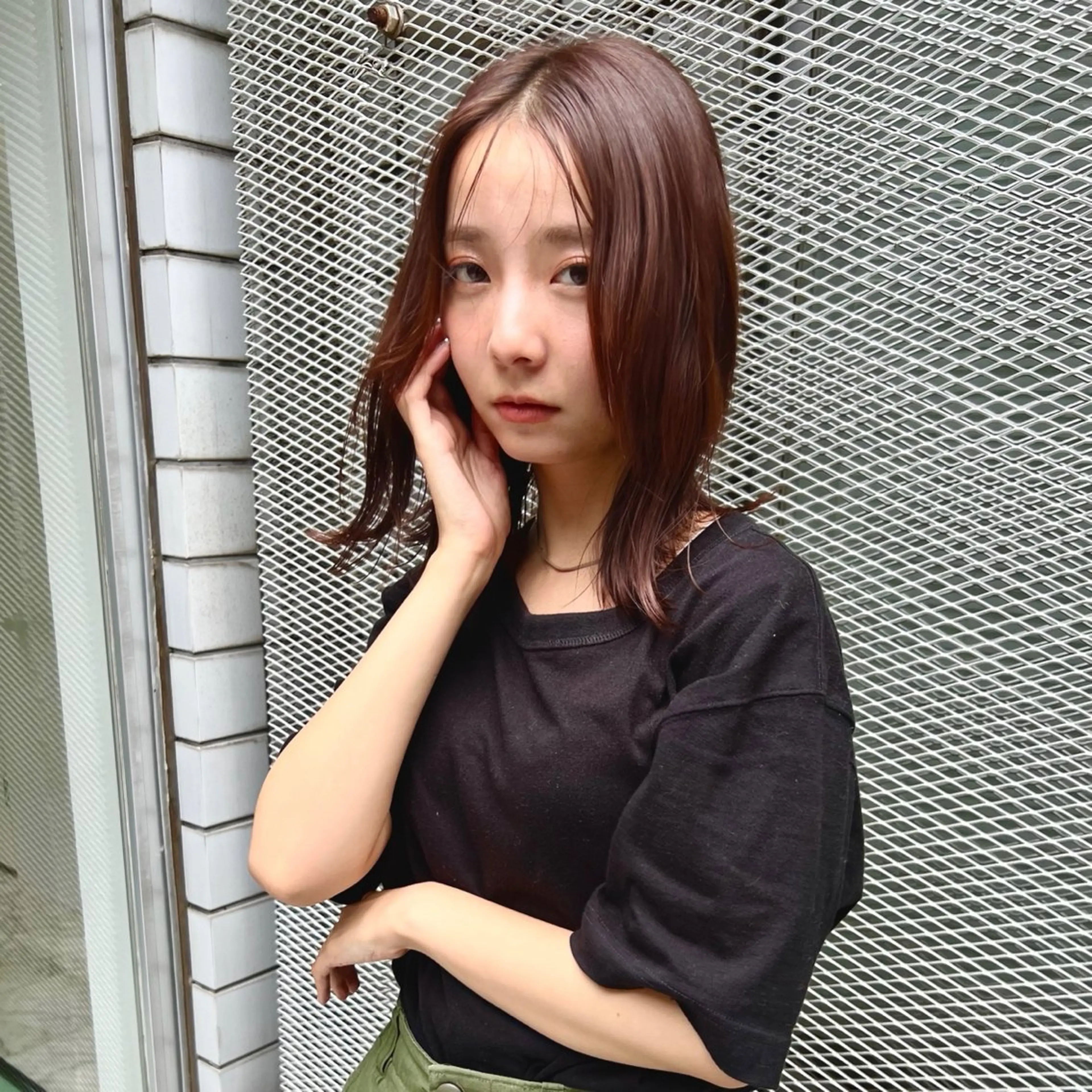 ミディアム SEE-SAW / LOBBY Rionのヘアスタイル