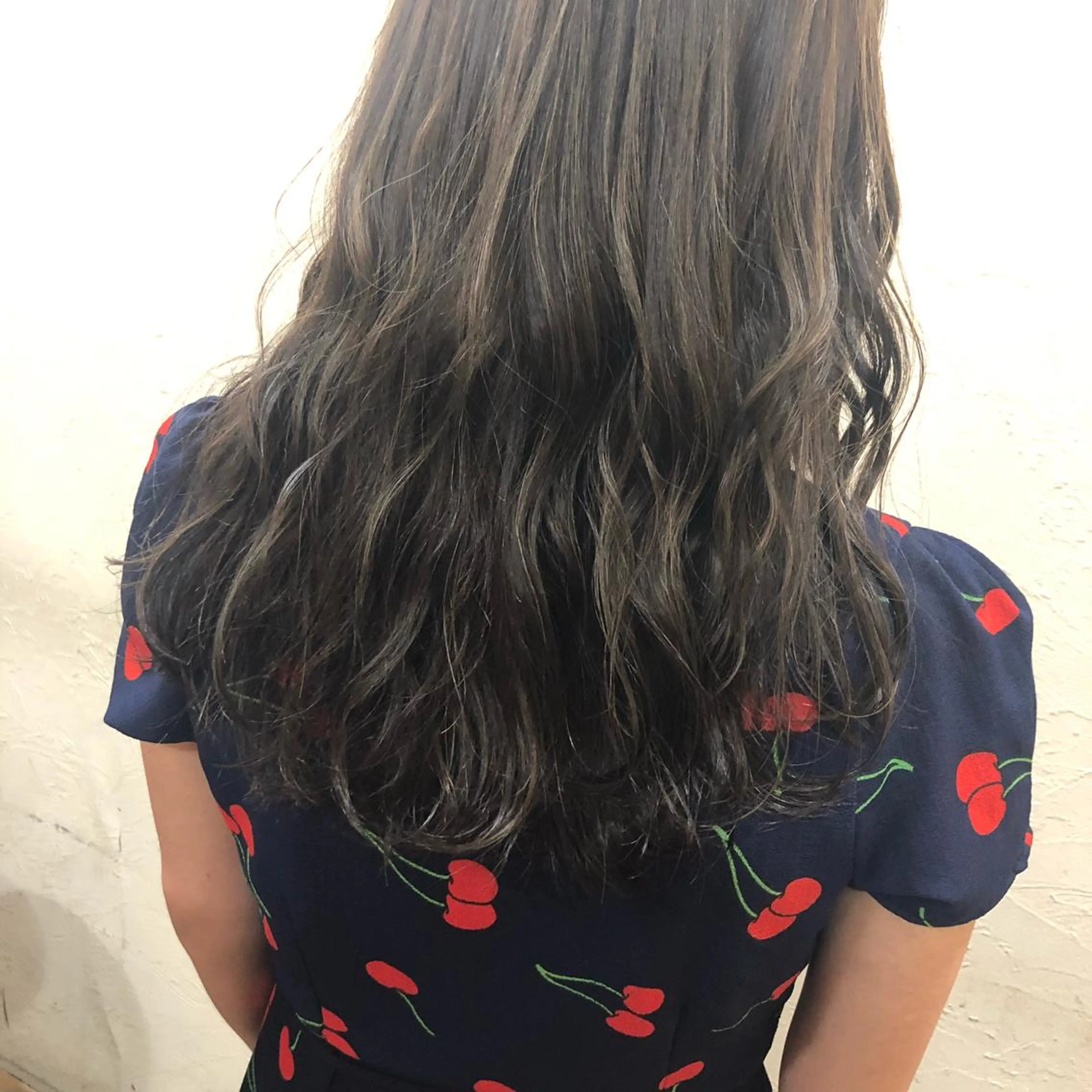 ロング カラー ヘアカラー トリートメント ENIF ヤマグチアツコのヘアスタイル