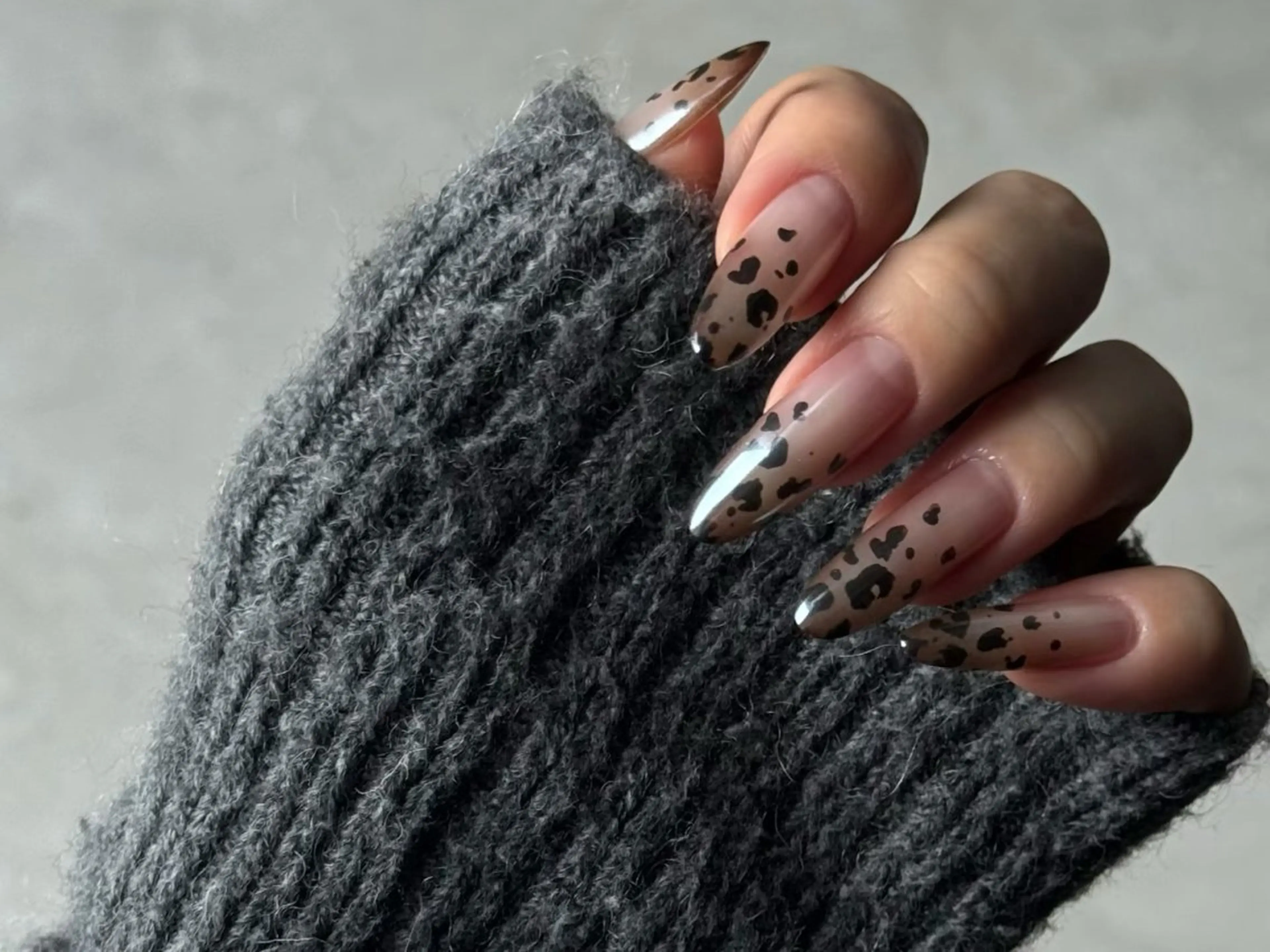 ネイル 桜ネイル ラメ(グリッター) 持ち込み オフィスネイル ピンク Merci Nail Salon所属・あ やのネイルデザイン