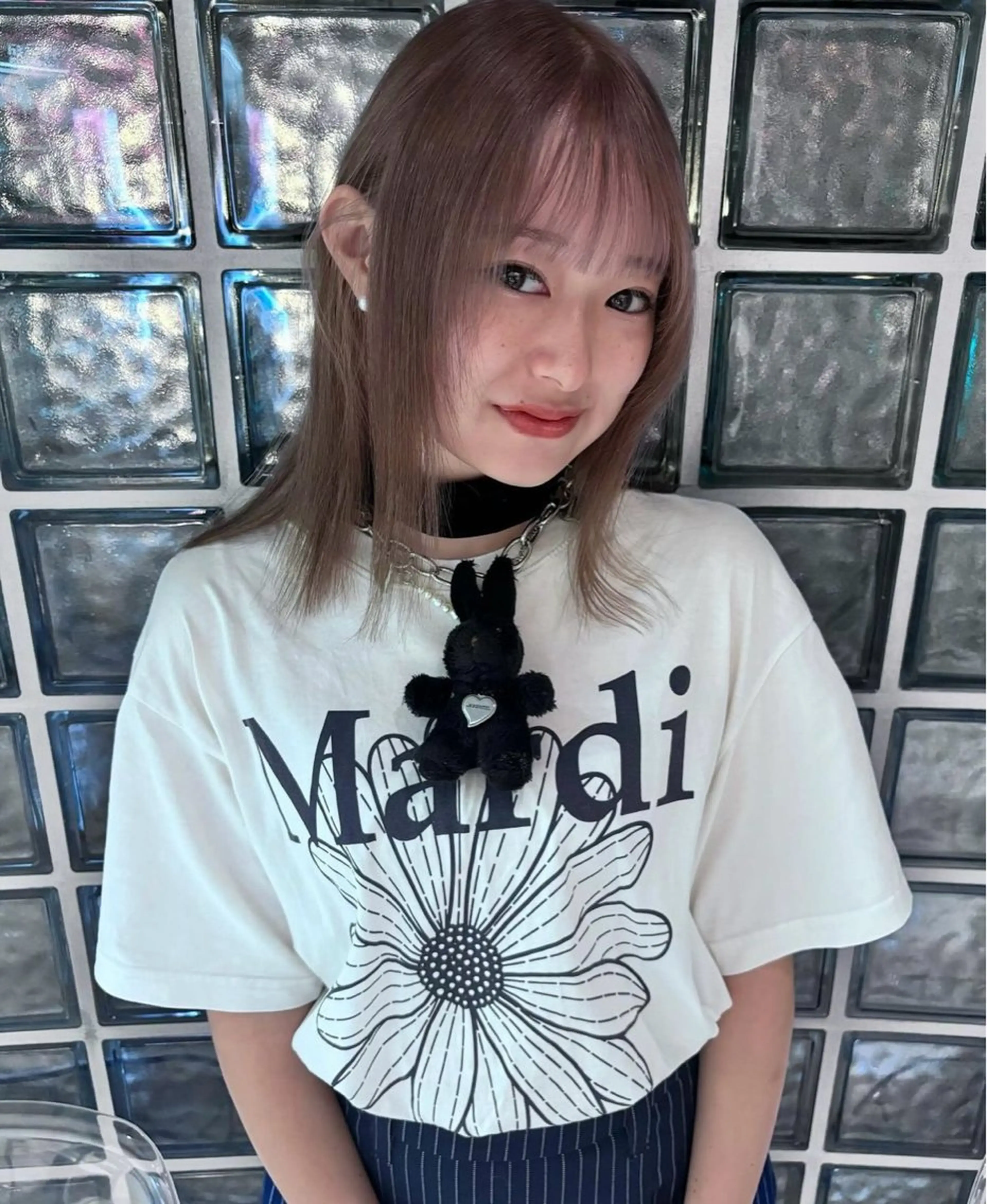 ミディアム ヘアカラー LINDO TOKYO UMEDA所属・梅田/ハイトーン /カラー特化/りんくのヘアスタイル