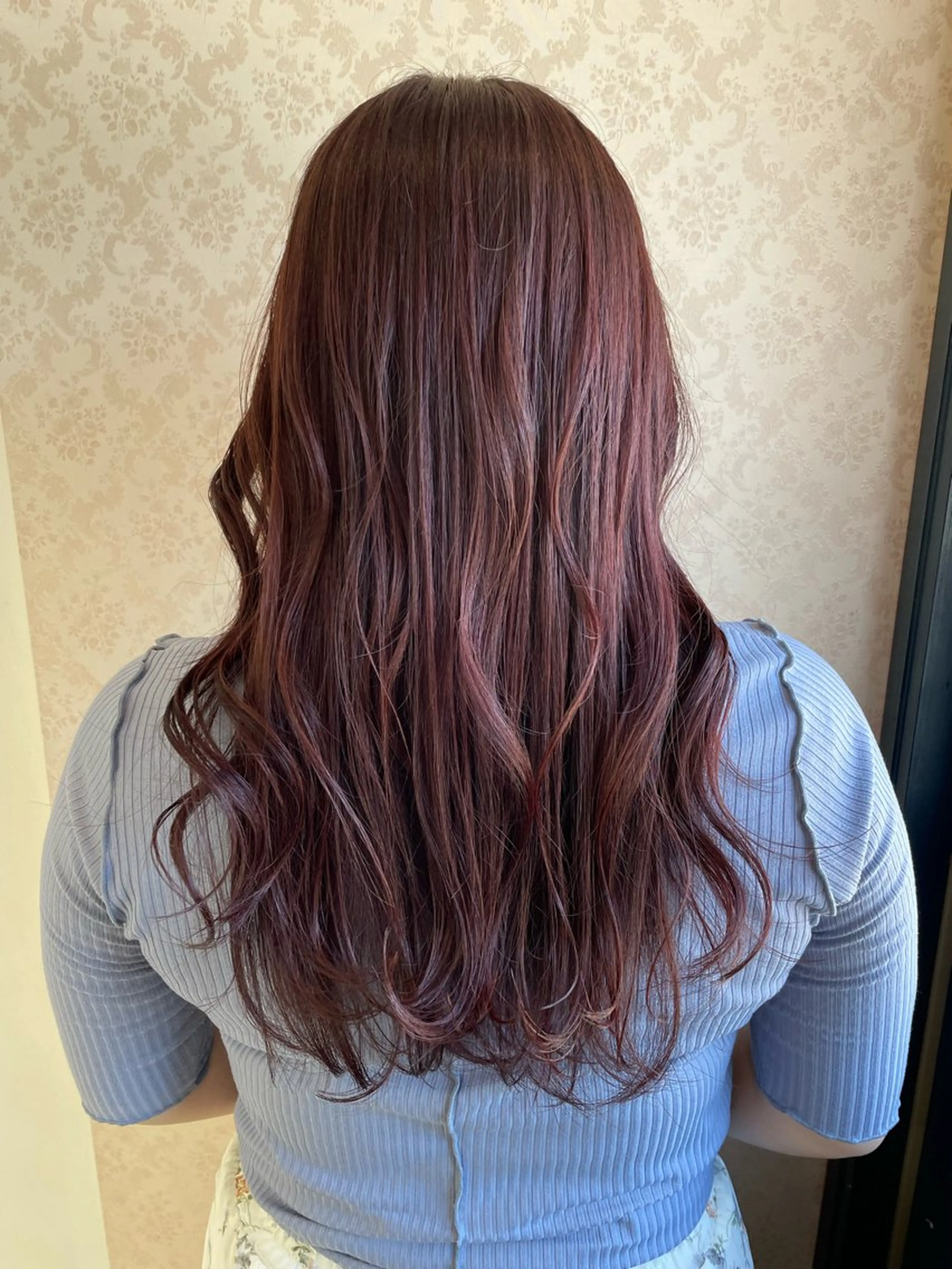 ロング カラー ヒヨシ ルナのヘアスタイル