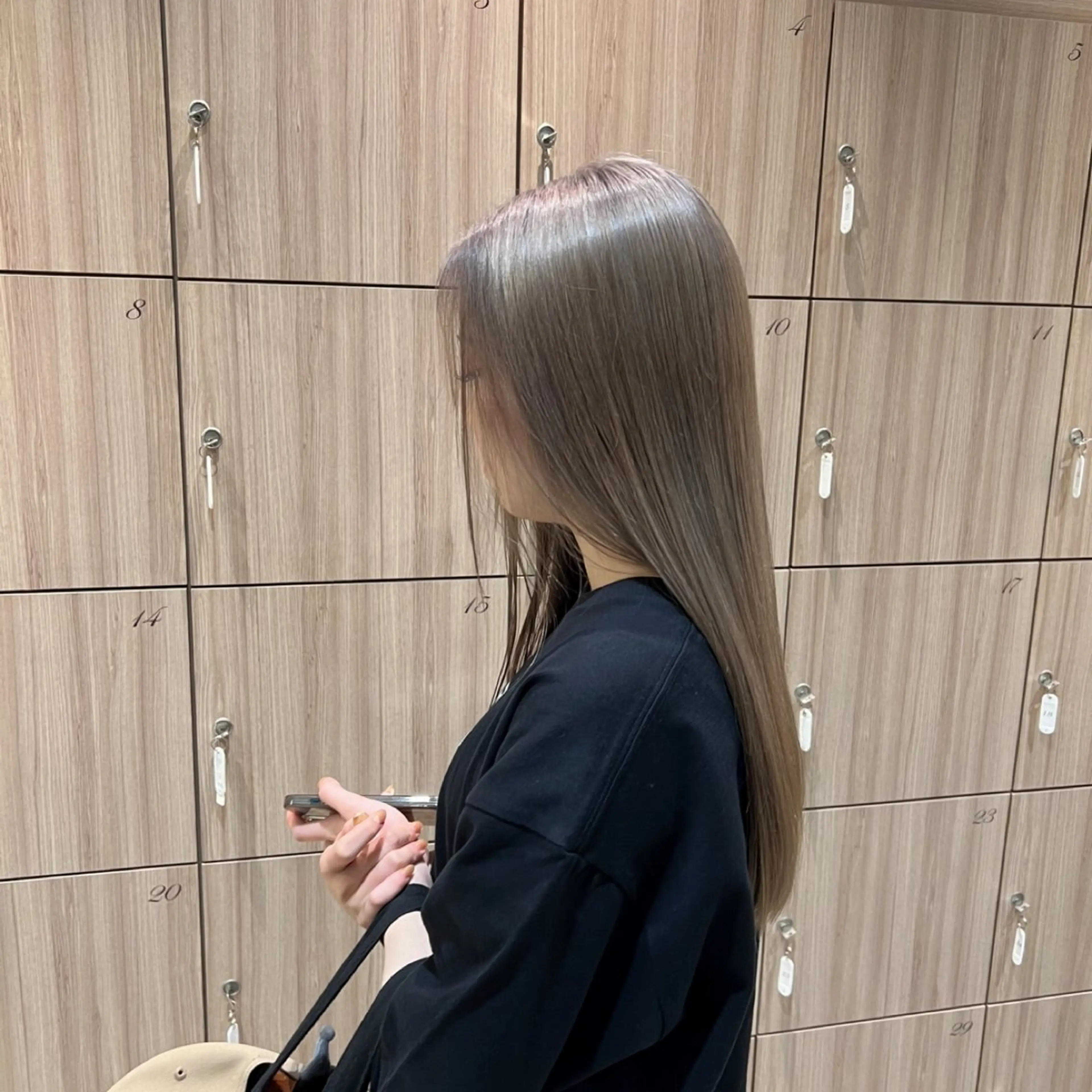 ロング カラー ヘアサロンアウラ所属・旭岡龍明/ハイトーン /ケアブリーチのヘアスタイル