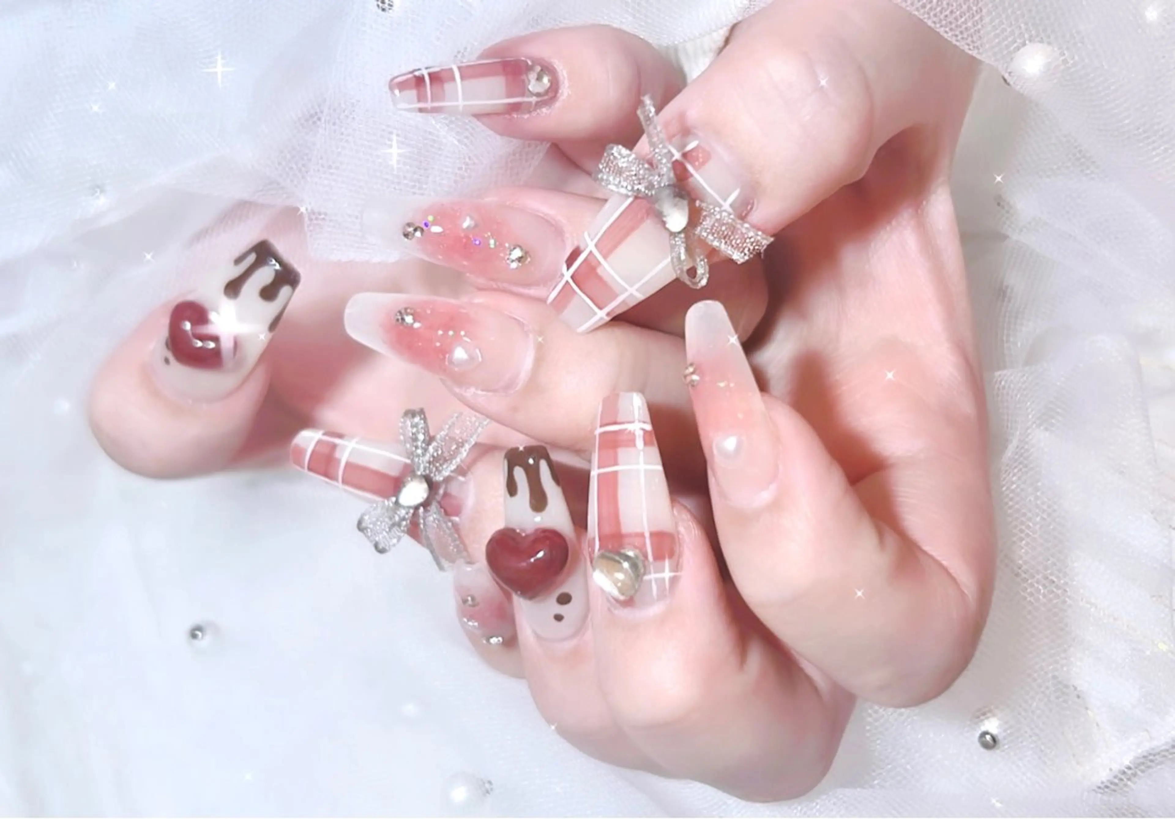 ネイル アートネイル 京橋ネイルサロン 🎀meilleurのネイルデザイン