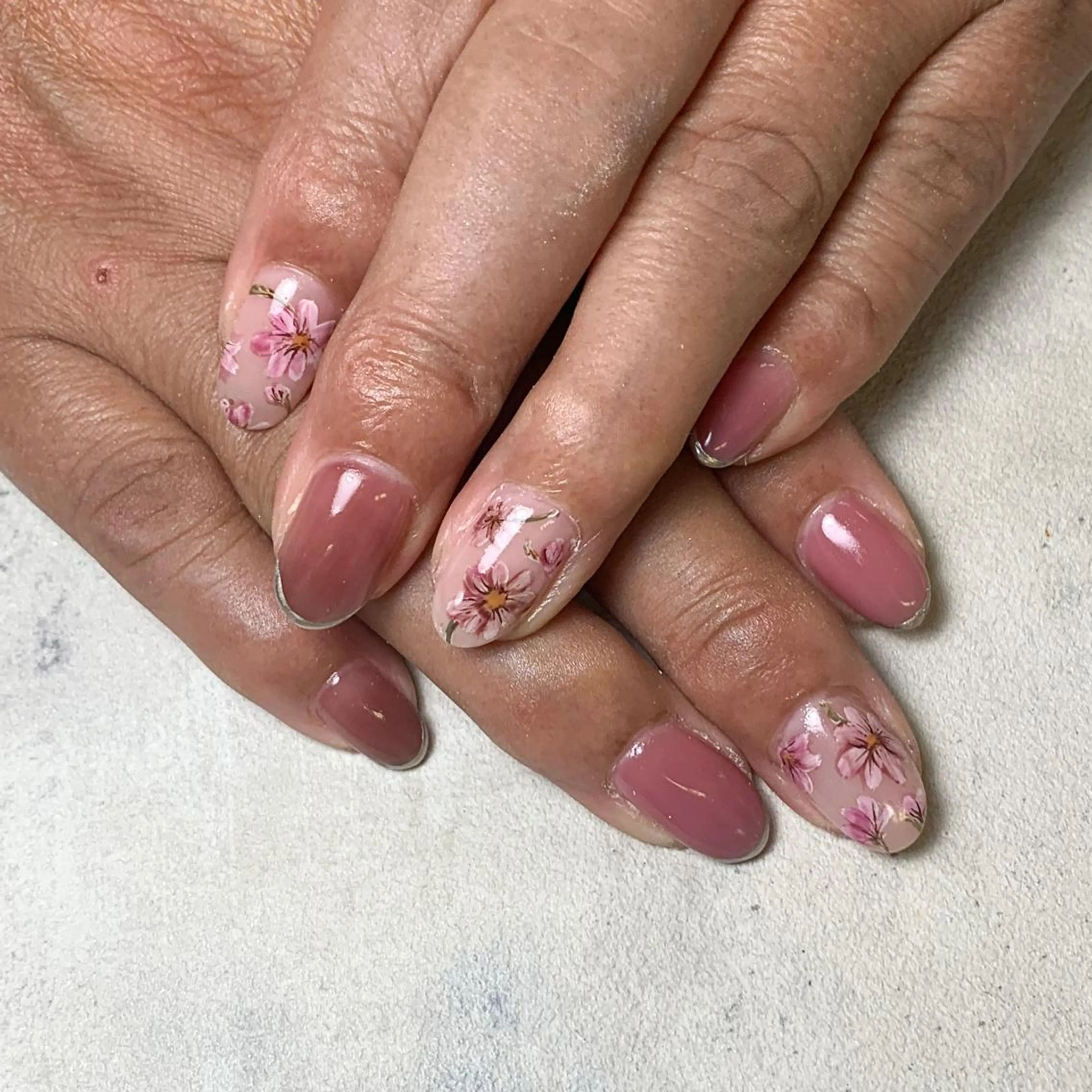 ネイル atelier FIORITURA所属・FIORITURA aiのネイルデザイン