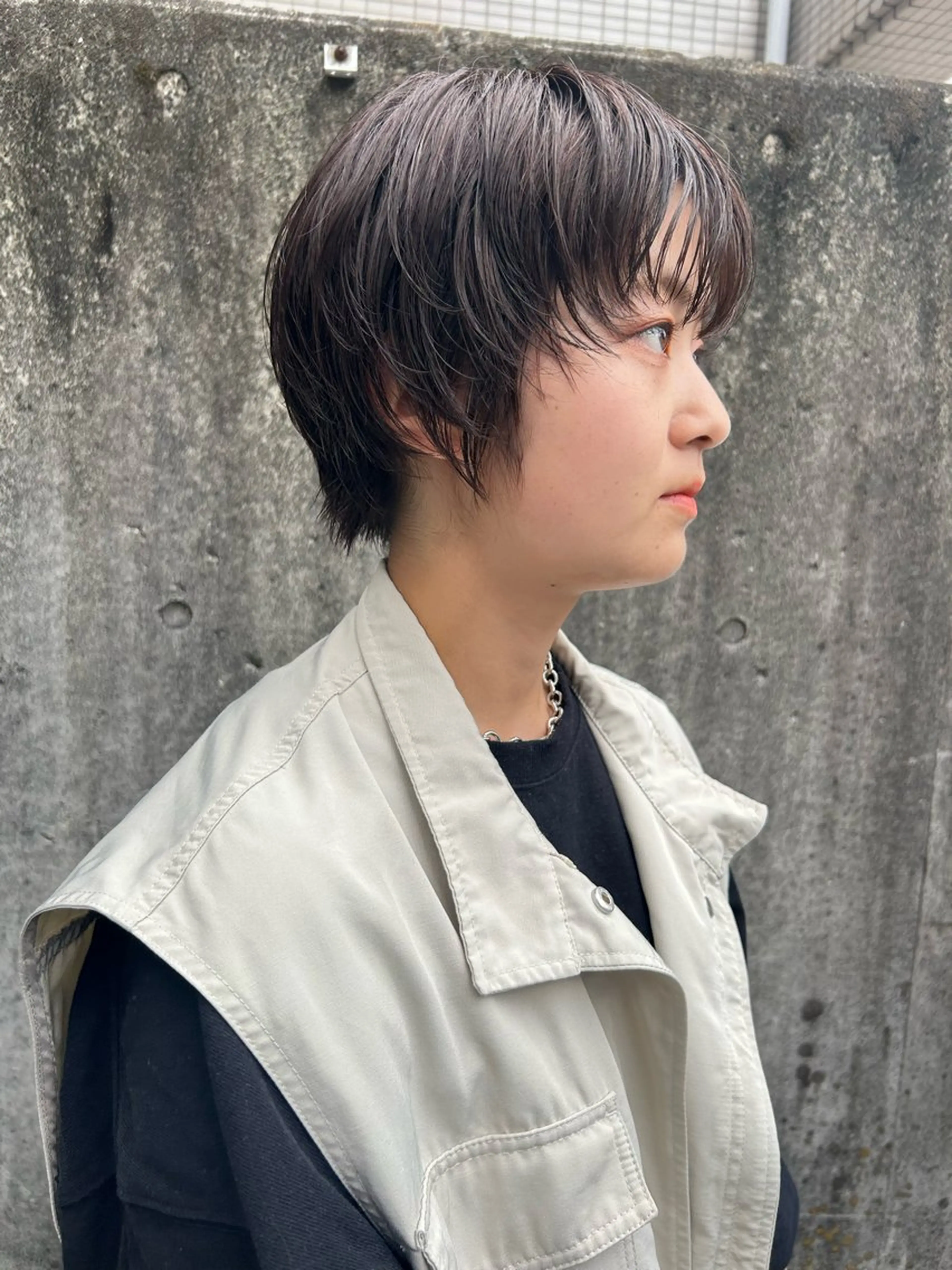 ショート カラー Yui. レイヤー／パーマのヘアスタイル