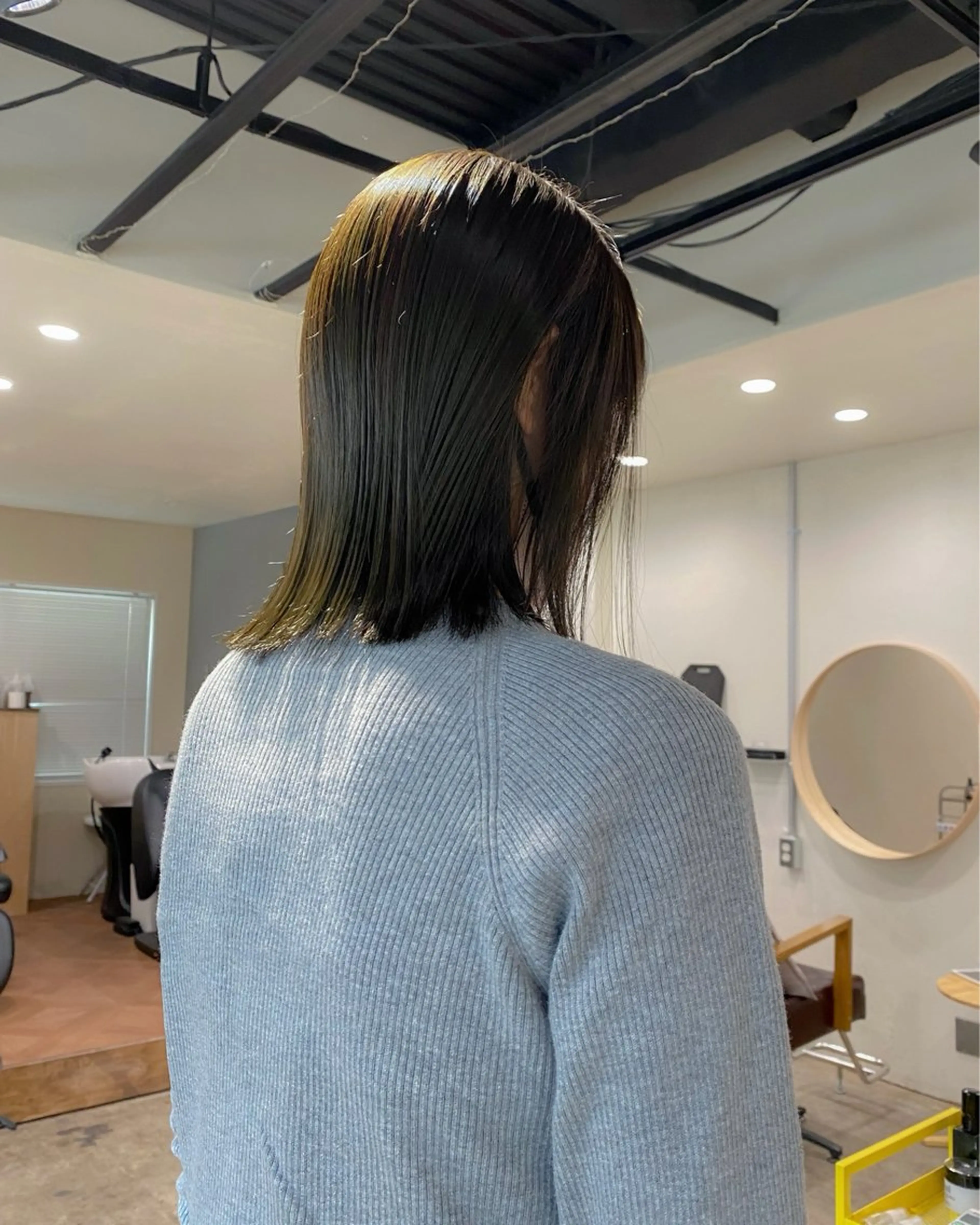 ミディアム カラー オリーブグレー カット ヘアカラー トリートメント 板谷みさき /艶ボブ/藤沢美容室のヘアスタイル