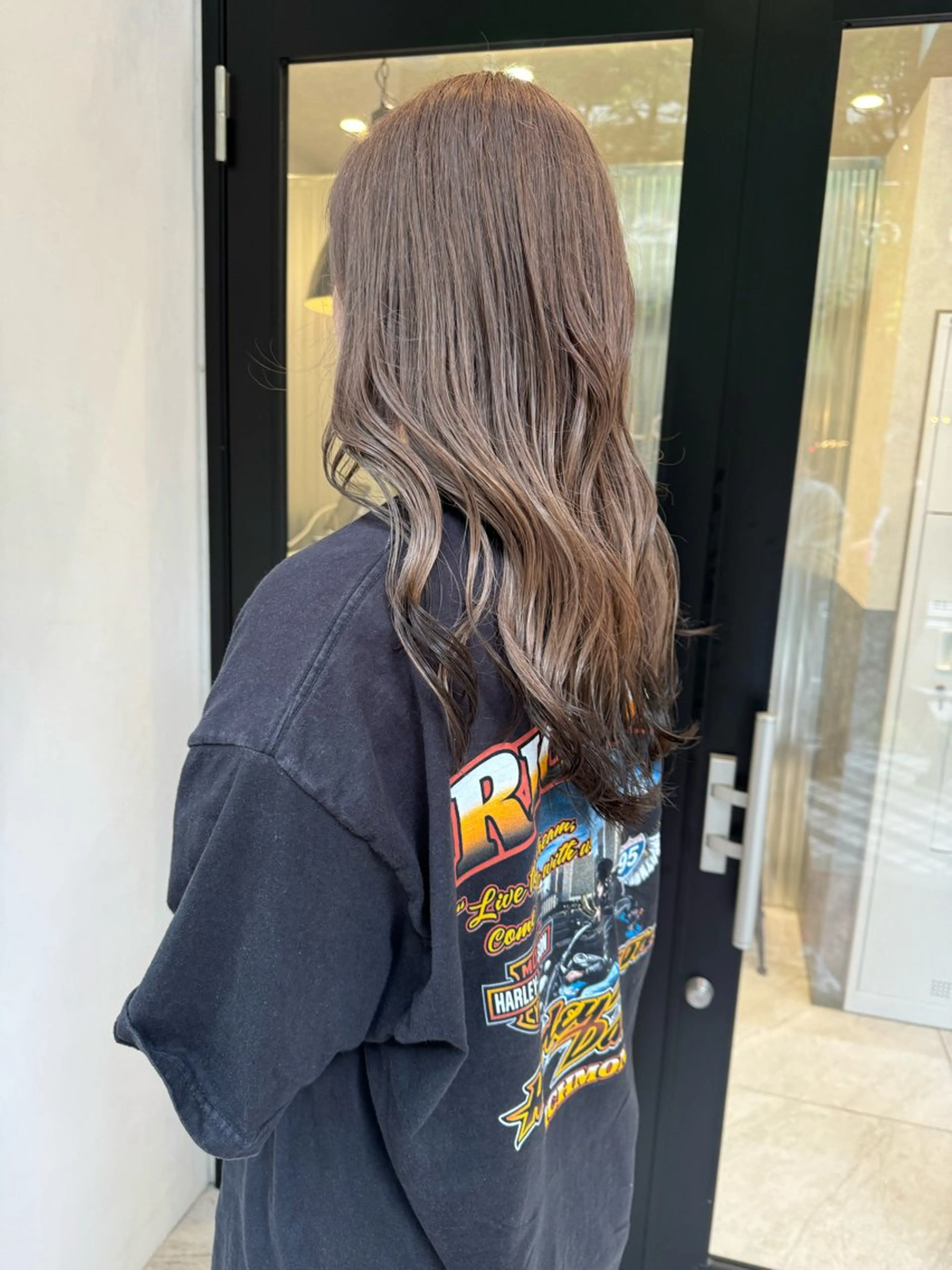 ロング カラー SALOWIN新潟万代店所属・SaKiho 🎀のヘアスタイル