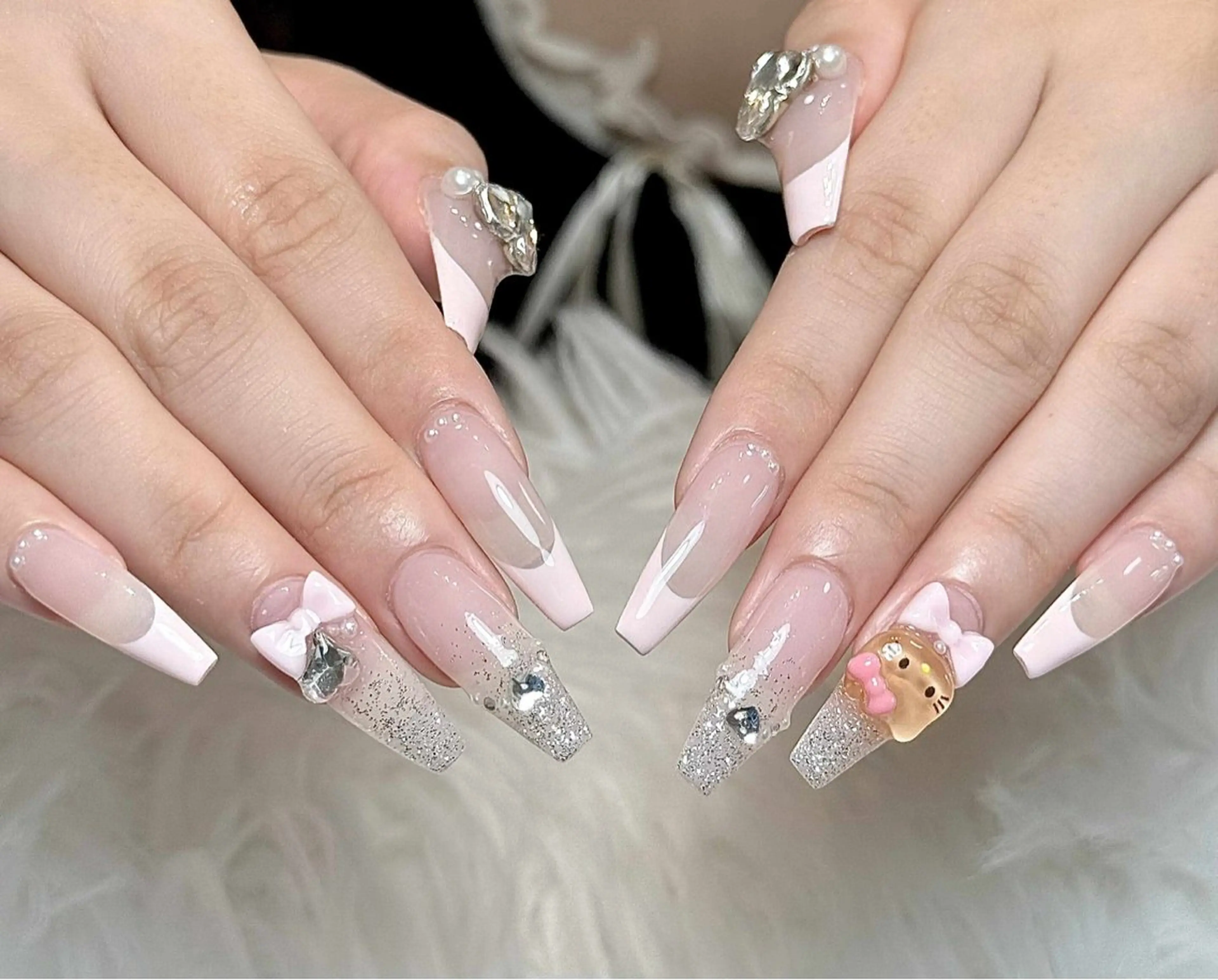 ネイル ボルドー ブラウン チークネイル ドット フットネイル ハンドネイル Julli NailStudioのネイルデザイン