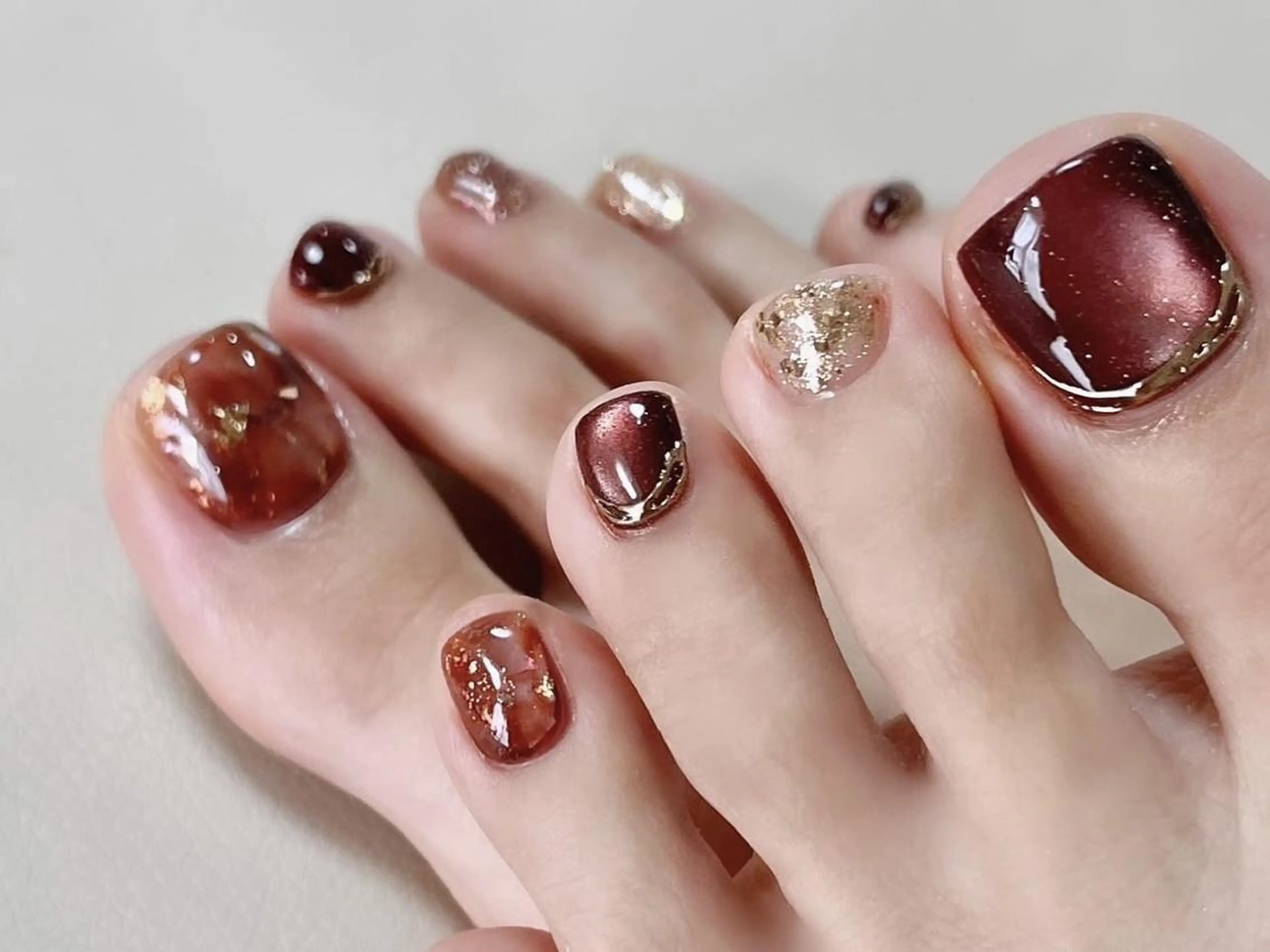 メンズ ネイル メンズ韓国風 アートネイル フレンチネイル ジェルネイル キラキラネイル フットネイル Bloom kabukiのネイルデザイン