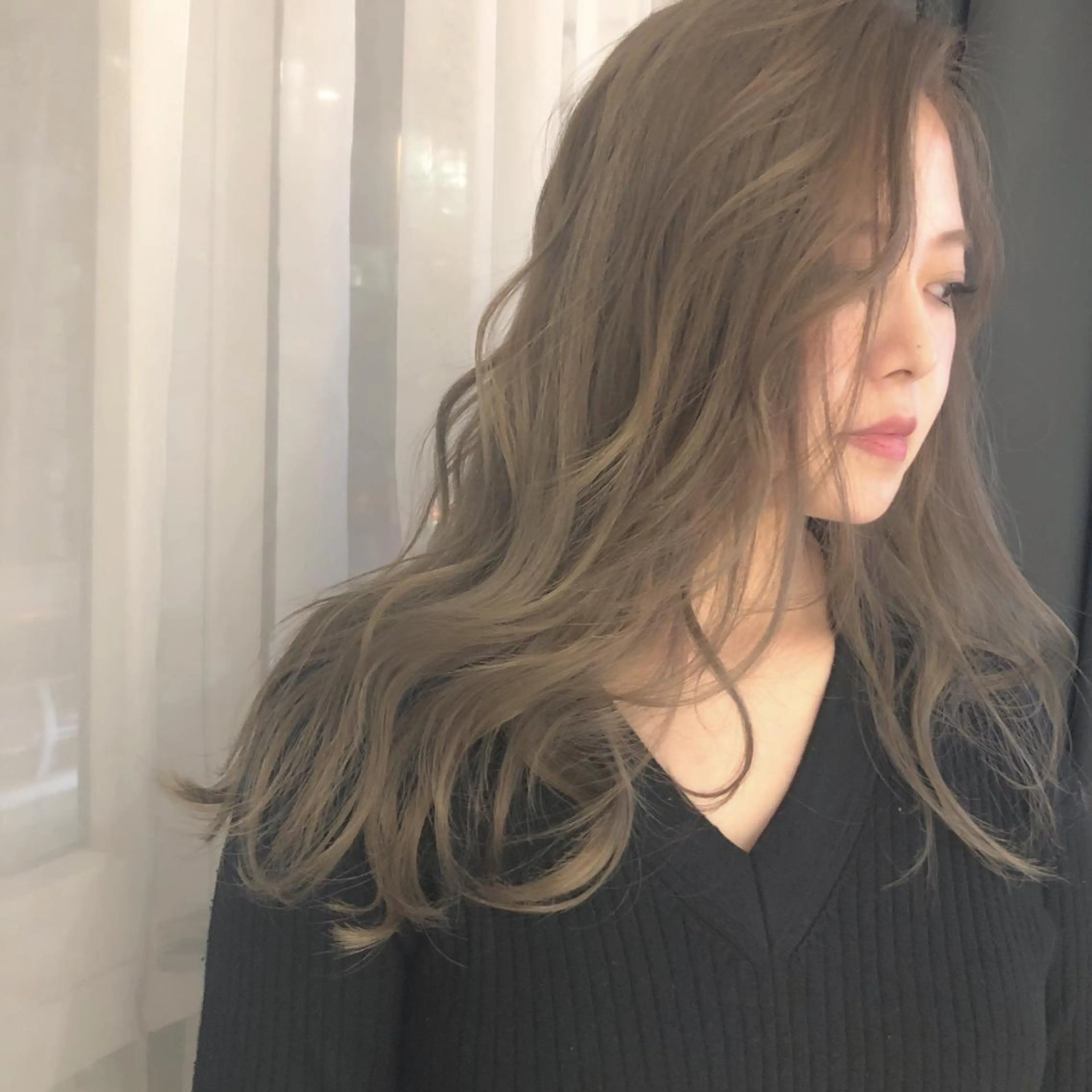 ロング カラー ブリーチ 外国人風カラー ORIKA 美容室のヘアスタイル